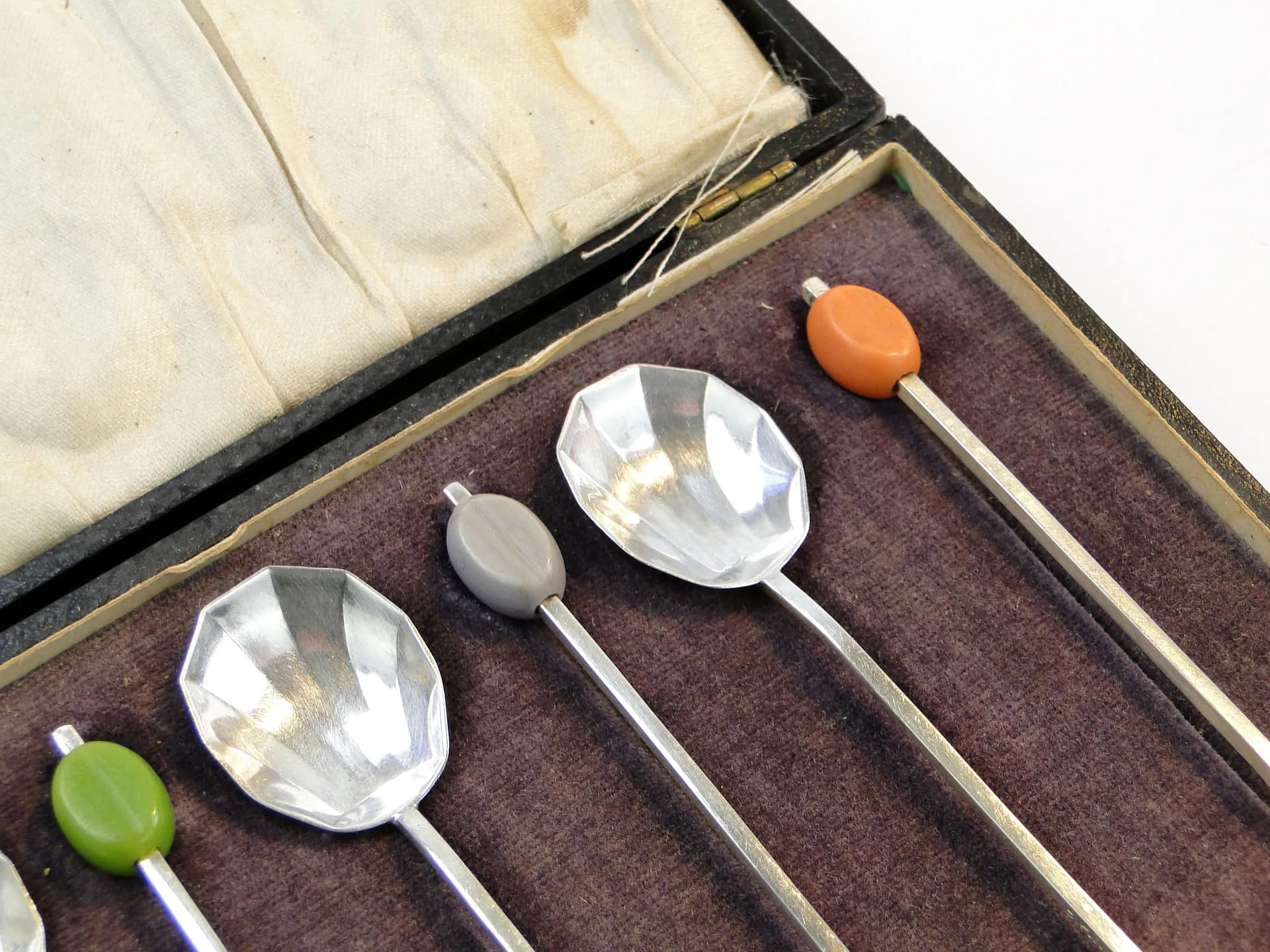 Coffee Spoon Set Art Deco, multicolor, Bakelite, silver-plated brass, United Kingdom, 1930s. - 21621