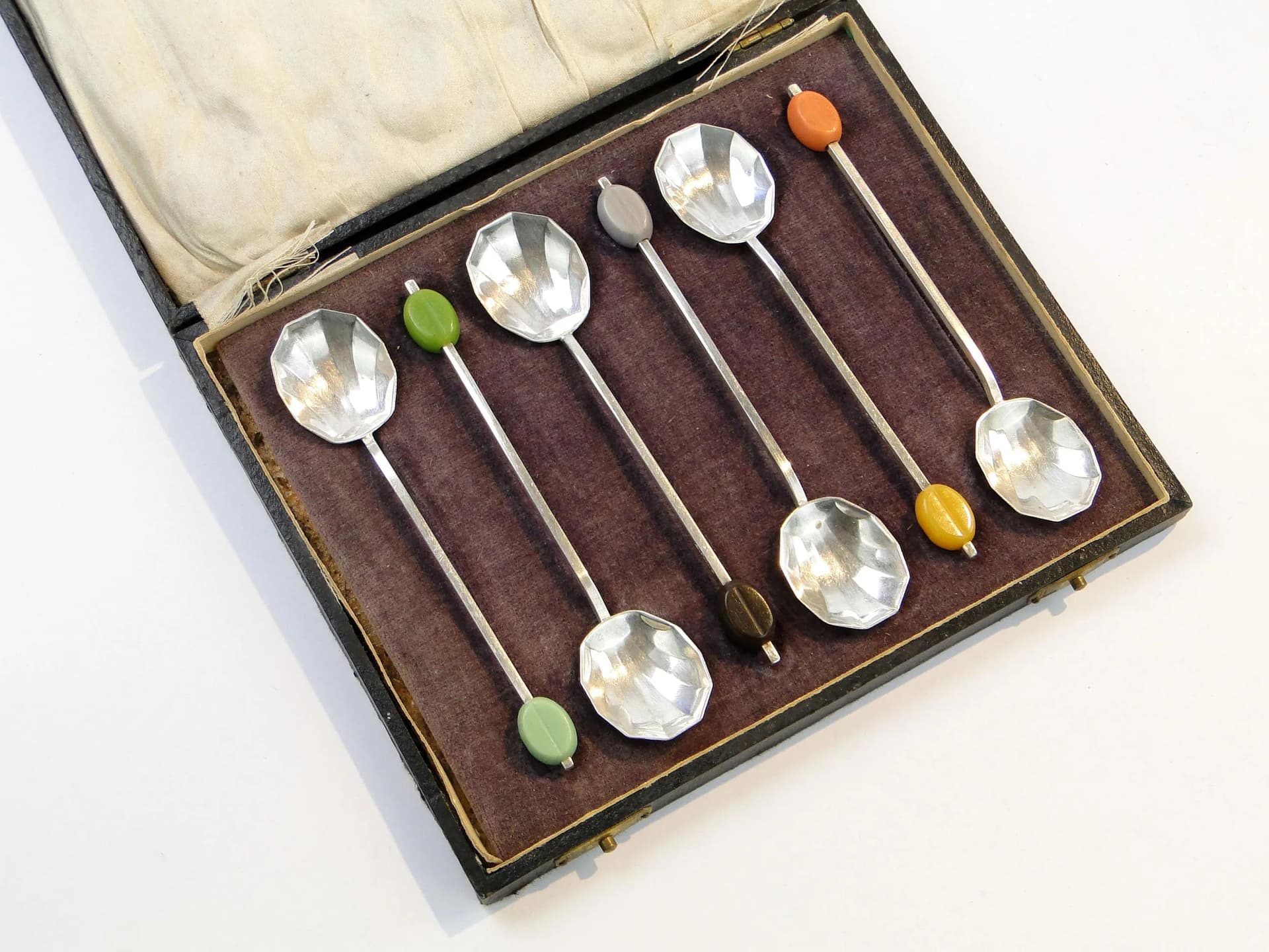 Coffee Spoon Set Art Deco, multicolor, Bakelite, silver-plated brass, United Kingdom, 1930s. - 21618