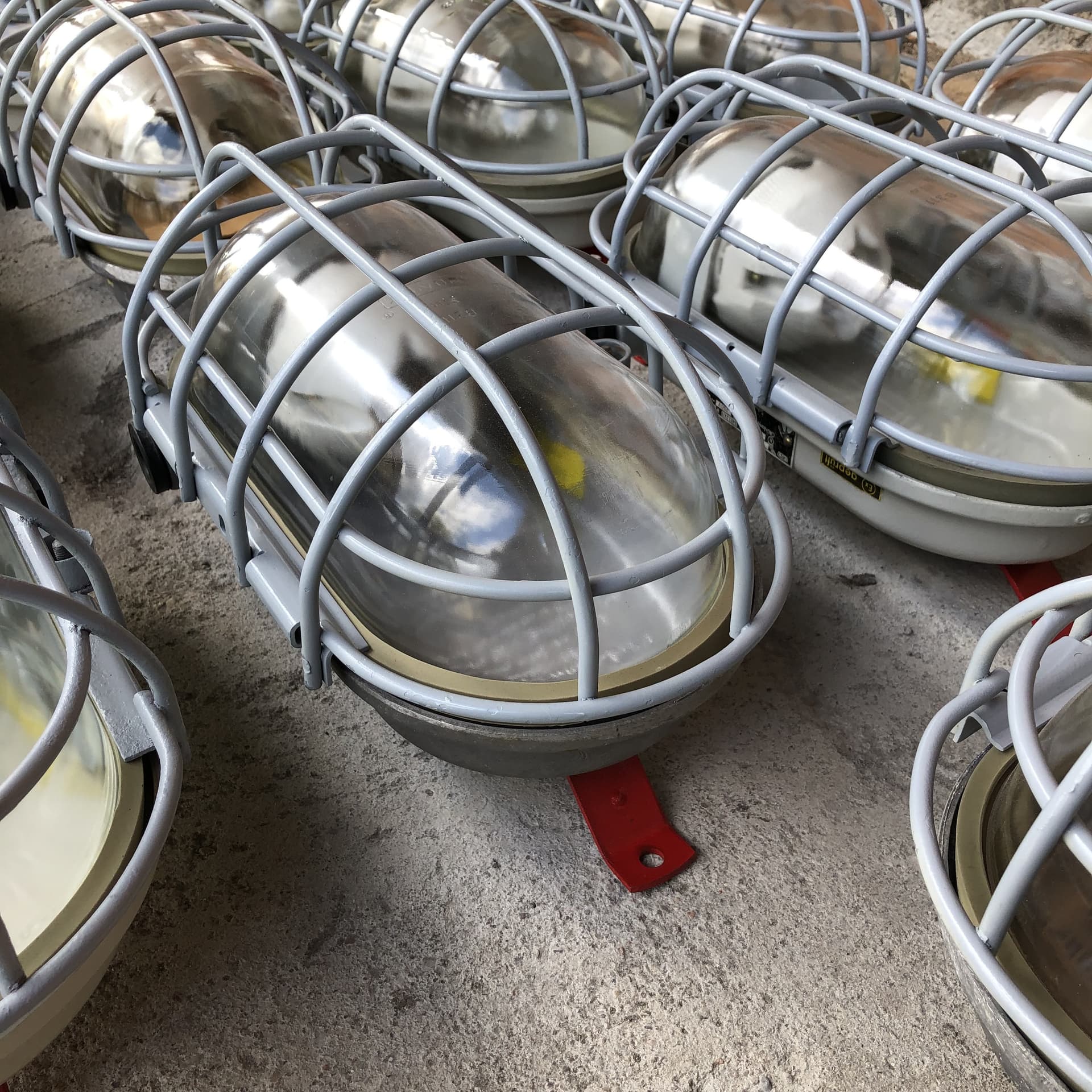 Kinkiety Bunkerlampe, szary, metal, Niemcy, lata 70. - 82264