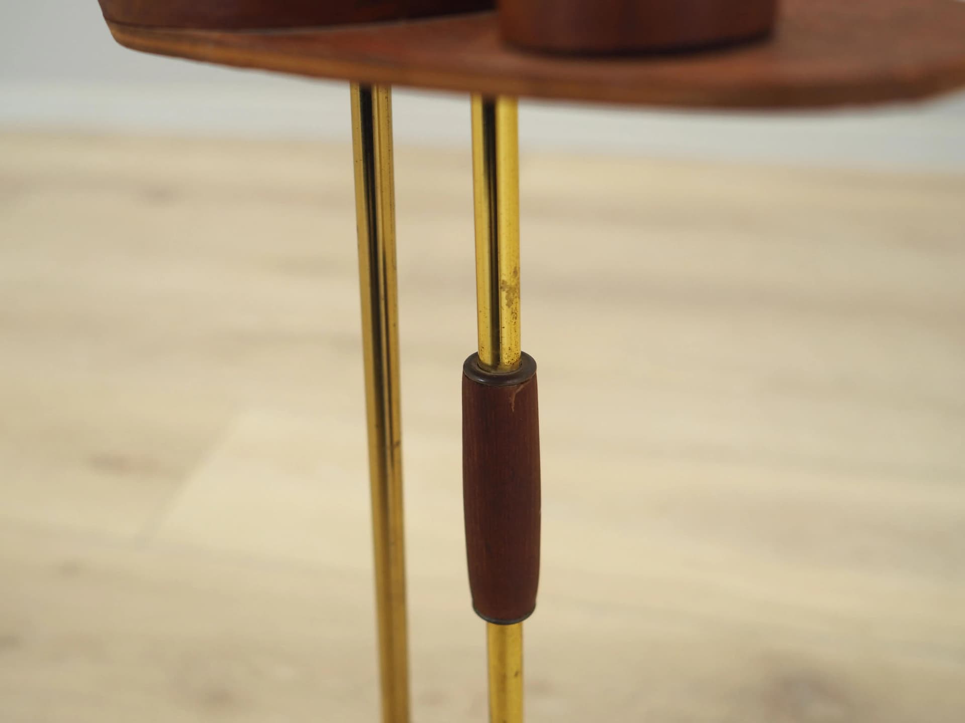 Popielniczka, teak brązowy, mosiądz złoty, Dania, lata 70. - 22293