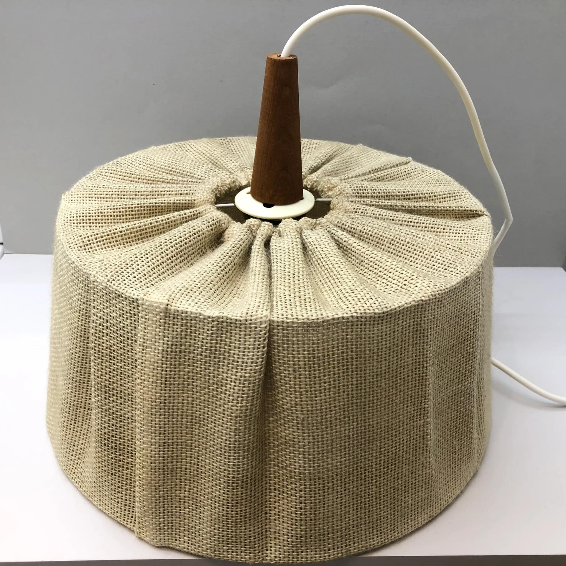 Lampa wisząca Boho, beżowy sznur juta drewno tekowe, Niemcy, lata 70. - 22210