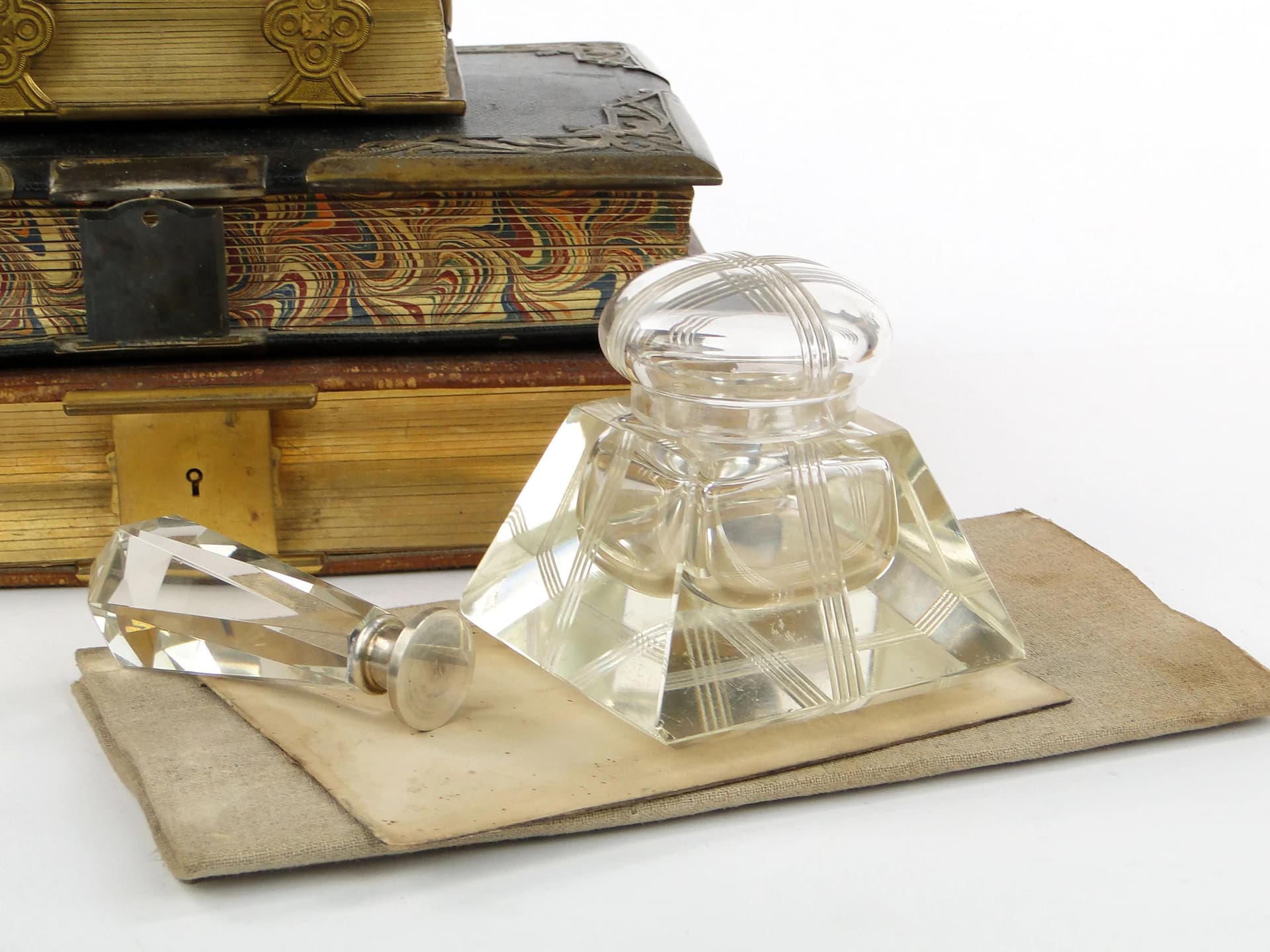 Kałamarz geometryczna secesja, kryształ transparentny, Polska, początek XX w. - 22908