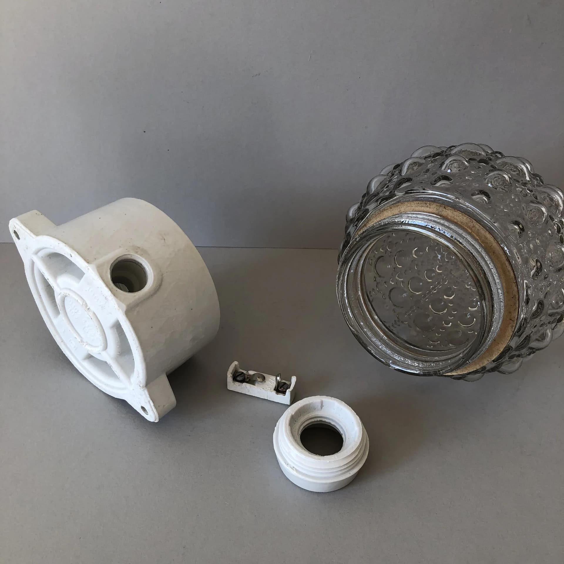 Szklany, industrialny kinkiet bubble, Niemcy, lata 70. - 22723