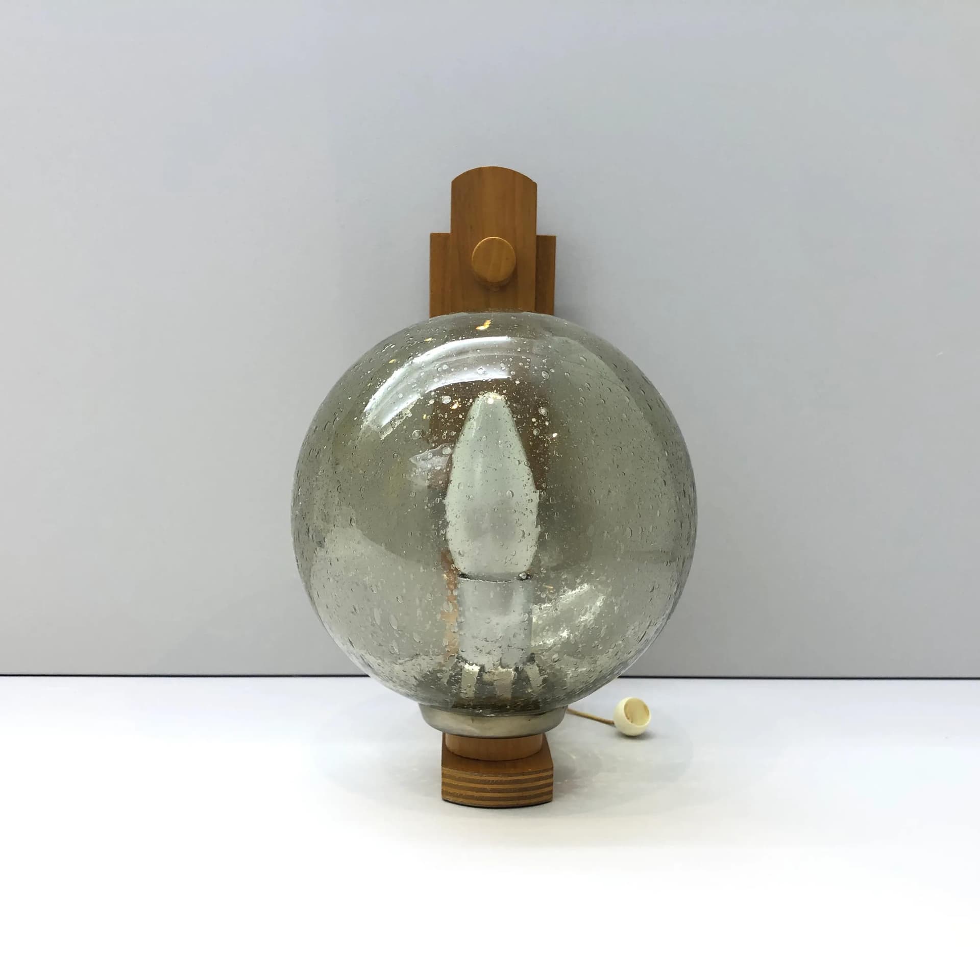 Kinkiet, sklejka jasnobrązowa, szkło przezroczyste, Dania, lata 70. - 23257