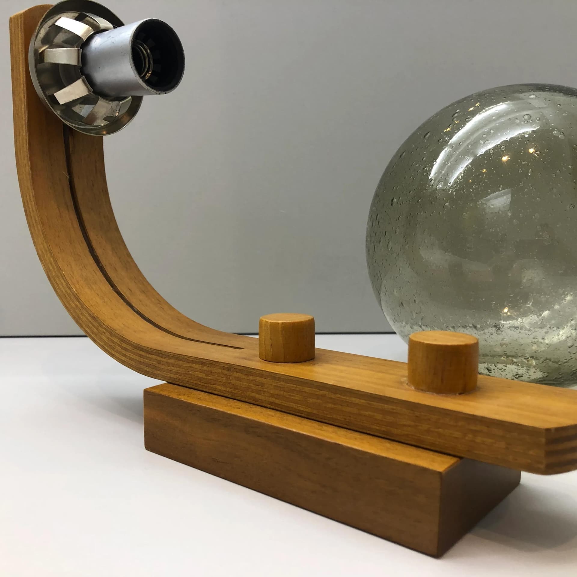 Kinkiet, sklejka jasnobrązowa, szkło przezroczyste, Dania, lata 70. - 23259