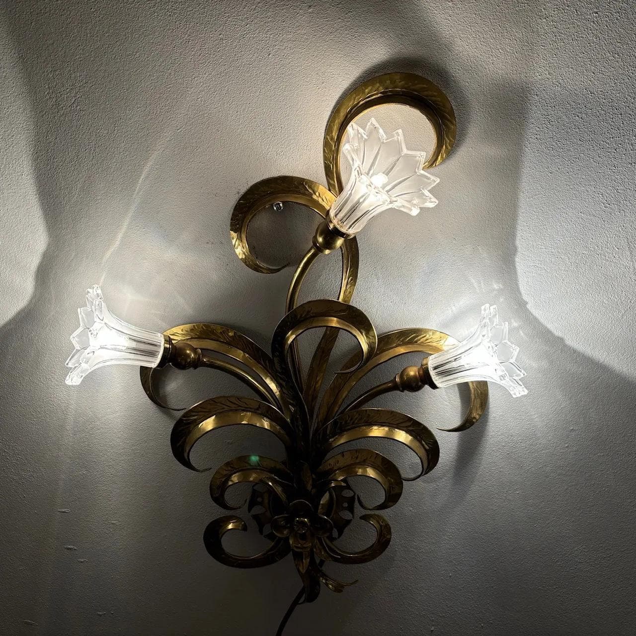 Floral wall sconce, golden, brass crystal, Christoph Palme, Germany, 1970s. - 23221
