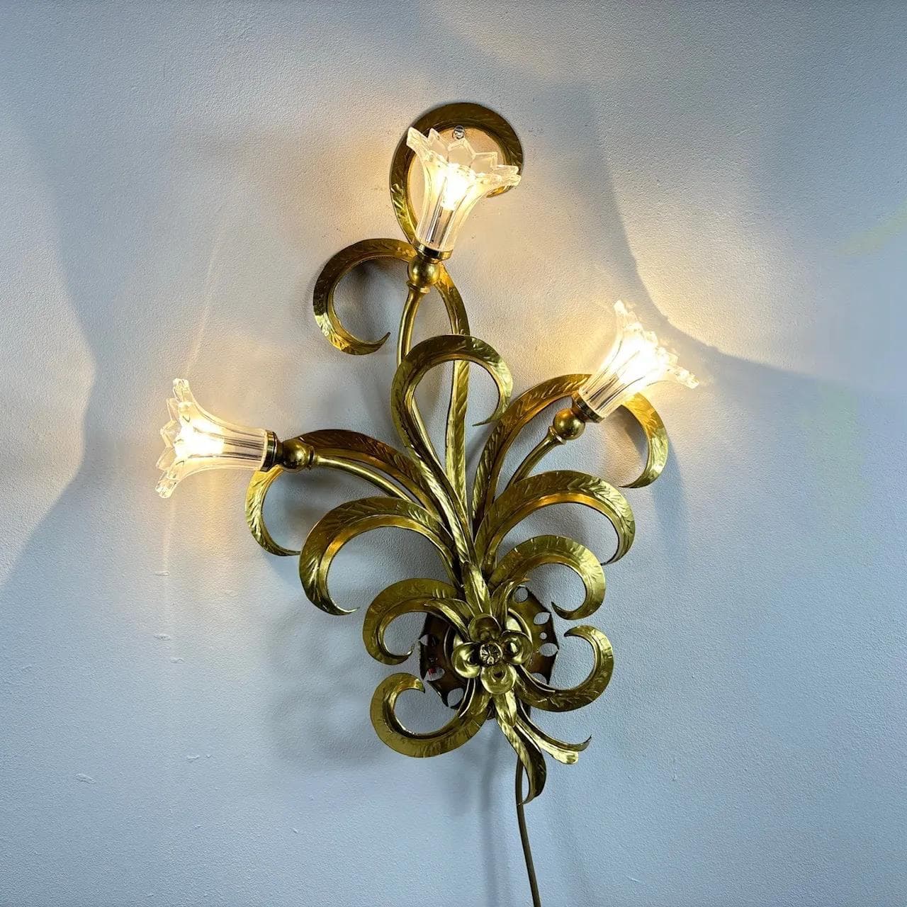 Floral wall sconce, golden, brass crystal, Christoph Palme, Germany, 1970s. - 23222