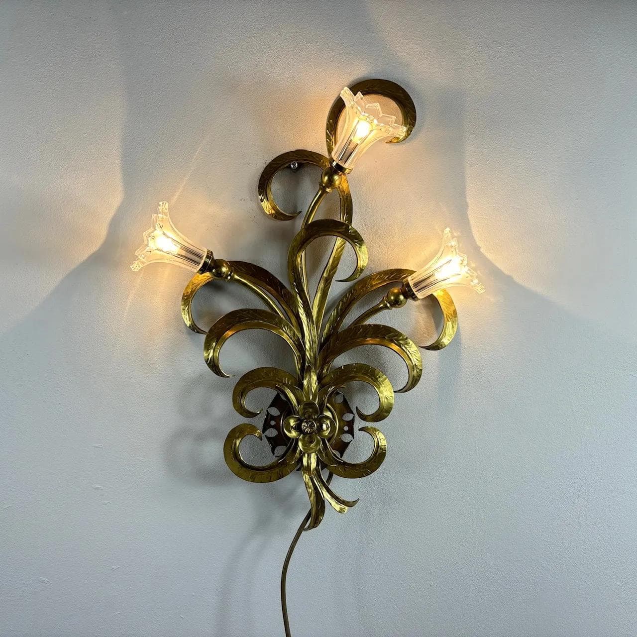 Floral wall sconce, golden, brass crystal, Christoph Palme, Germany, 1970s. - 23219