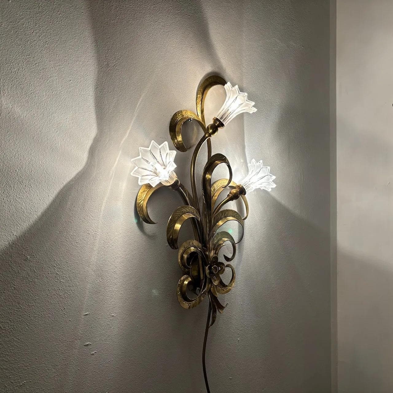Floral wall sconce, golden, brass crystal, Christoph Palme, Germany, 1970s. - 23223
