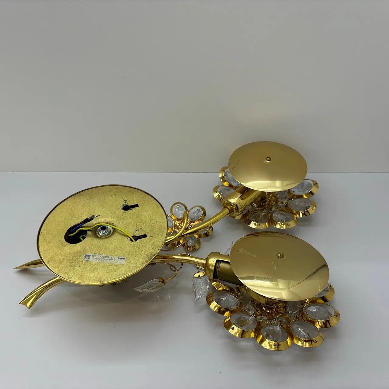 Kinkiet floralny, Palwa, kryształ złocony mosiądz, Niemcy, lata 70. - 23213