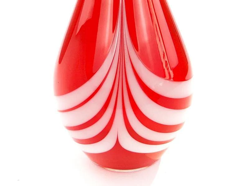 Vase, red glass, by L. Fiedorowicz, Poland, 1980s. - 23274