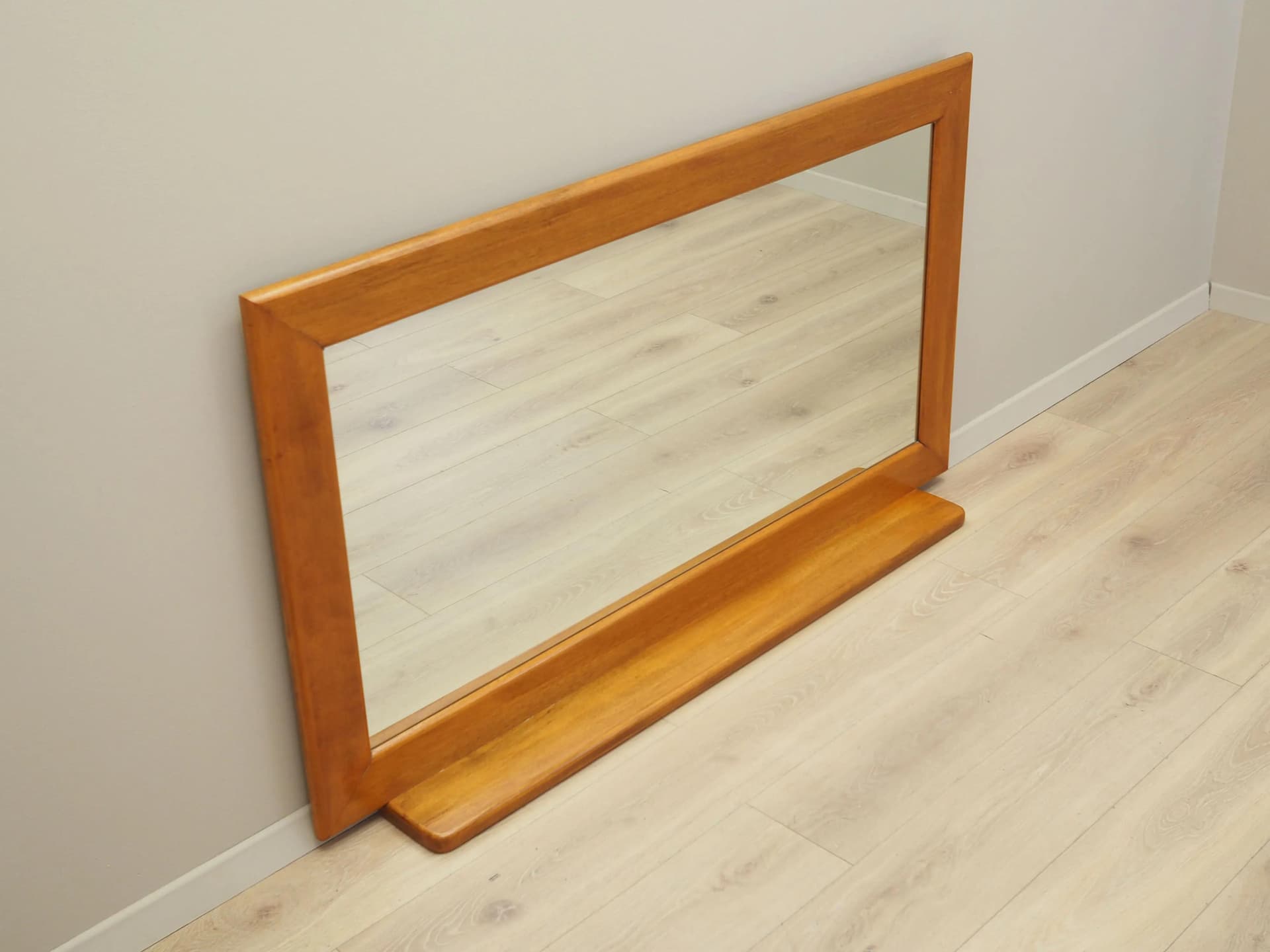 Lustro ścienne, mahoń ciemny, Włochy, lata 70. - 23315