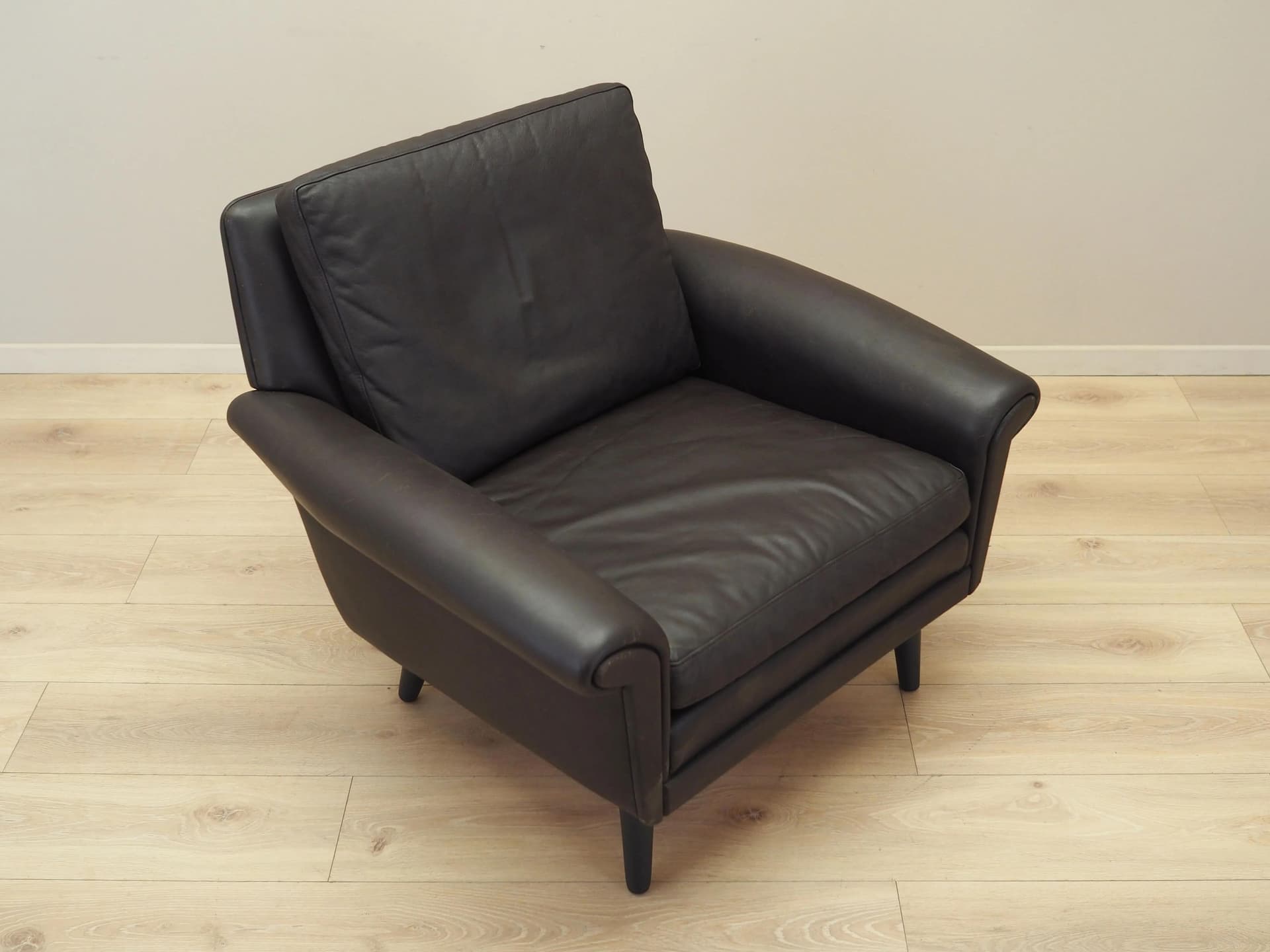Armchair, brown leather, by A. Christiansen, Denmark, 1960s. - 23773
