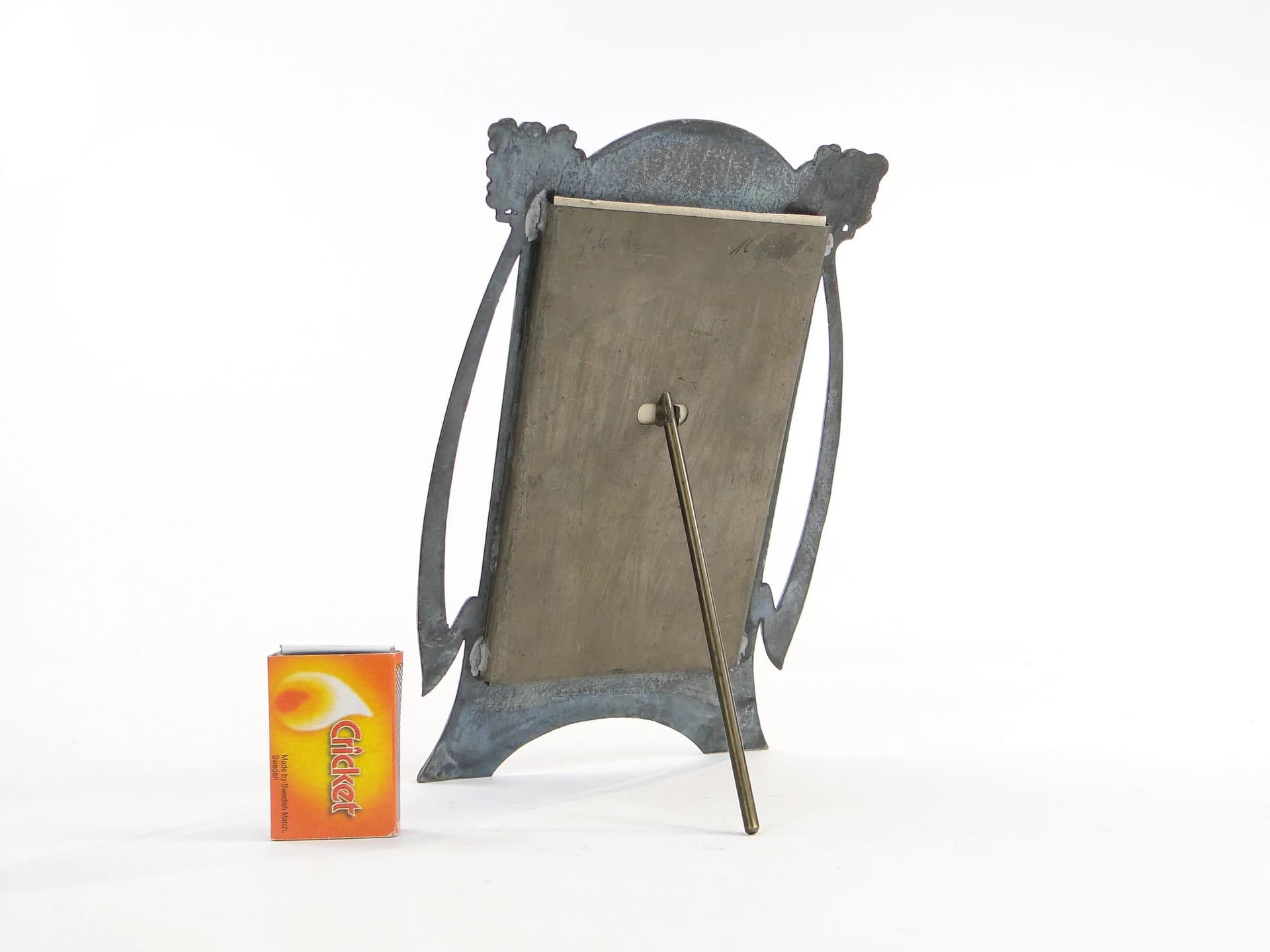 Ramka na zdjęcie secesyjna, brązowy ciemny, metal, Austria, lata 1900 - 23628