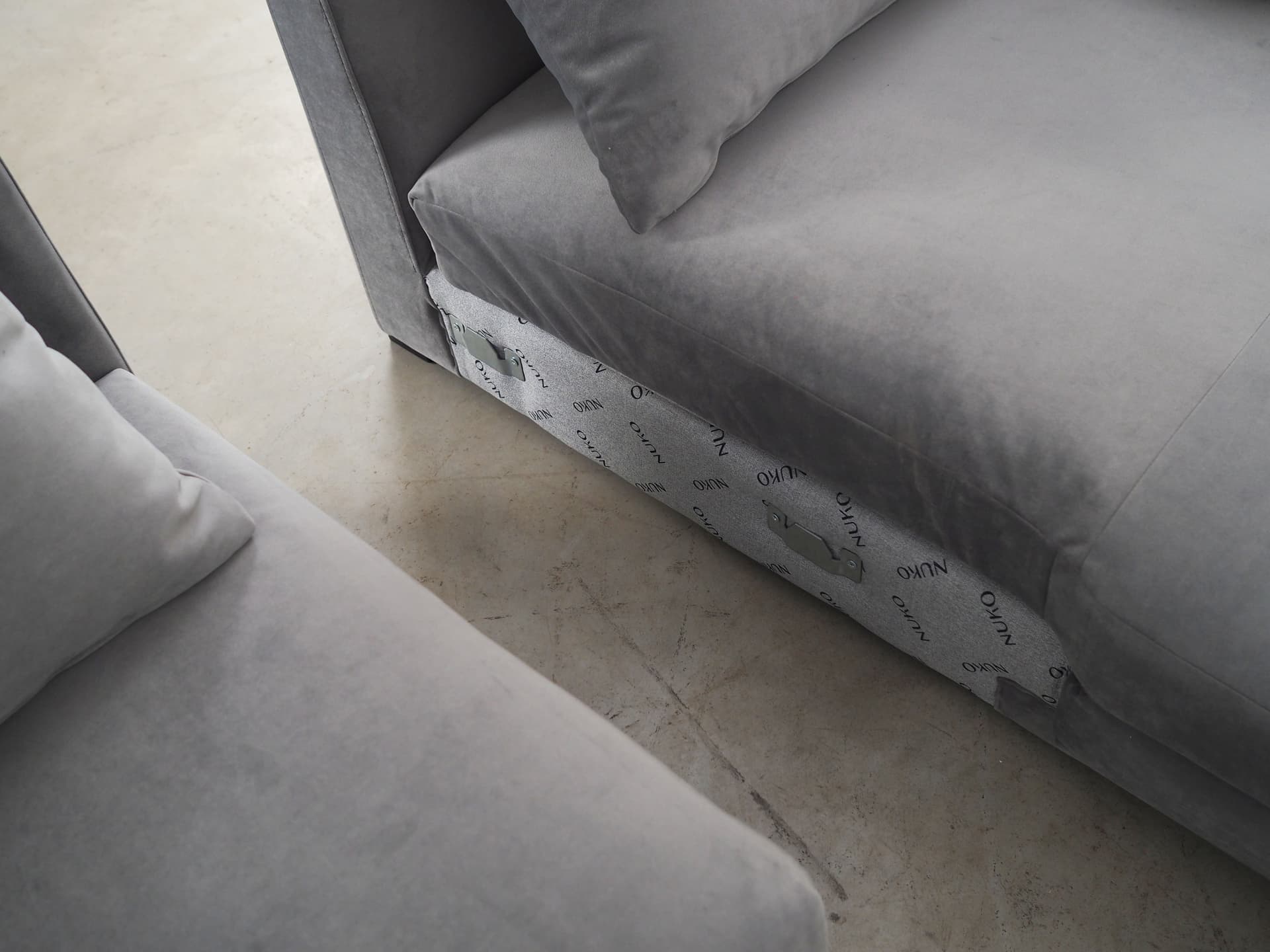 Narożnik, skandynawski design, velvet szary, Polska, XXI w. - 66398