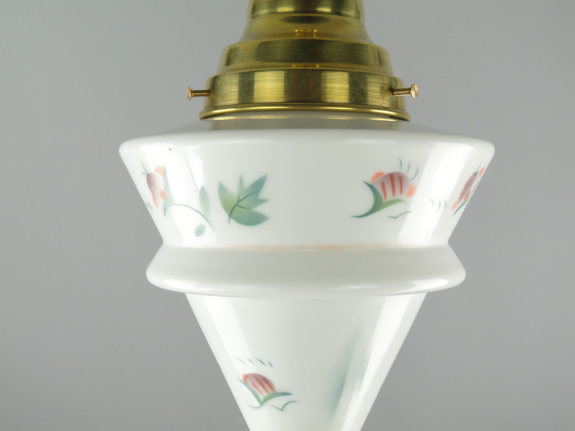 Lampa wisząca Art Deco, szkło białe, mosiądz, Polska, lata 20. - 2571