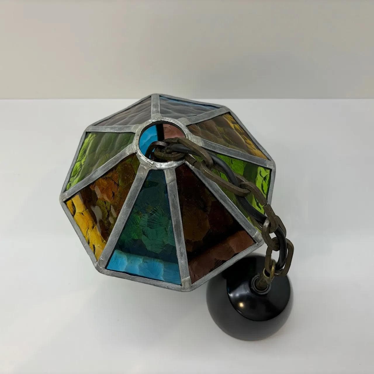 Lampa wisząca witrażowa, multikolor, szkło, metal, bakelit, Dania, lata 70. - 24138