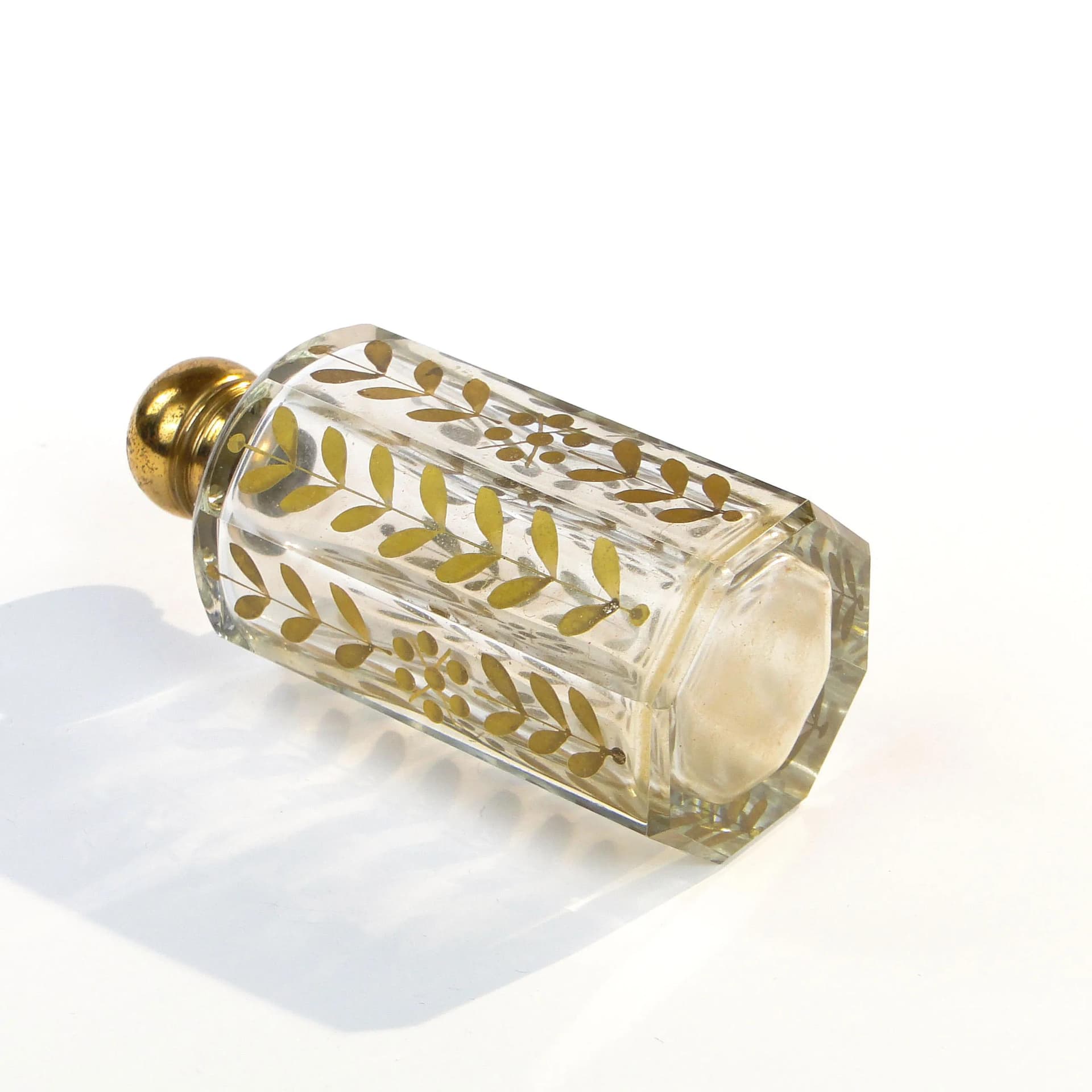 Perfume Bottle, transparent crystal glass, gilded, Baccarat, France, early 20th c. - 24945