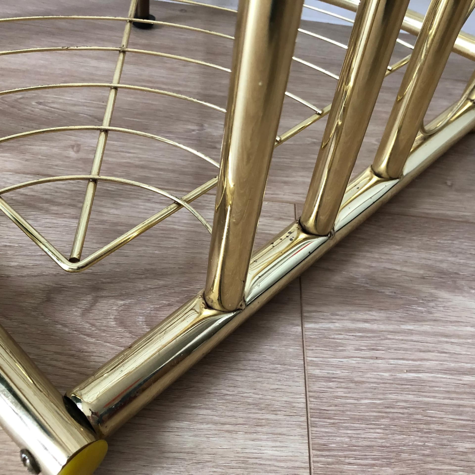 Etażerka narożna, złoty, metal, Niemcy, lata 80. - 25163