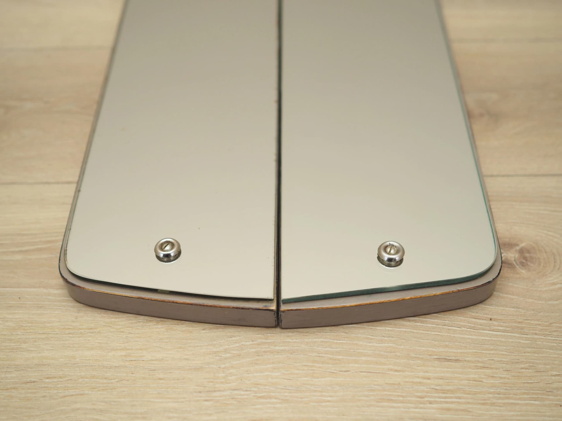 Komplet dwóch luster, rama drewno szary, Dania, lata 60. - 25621