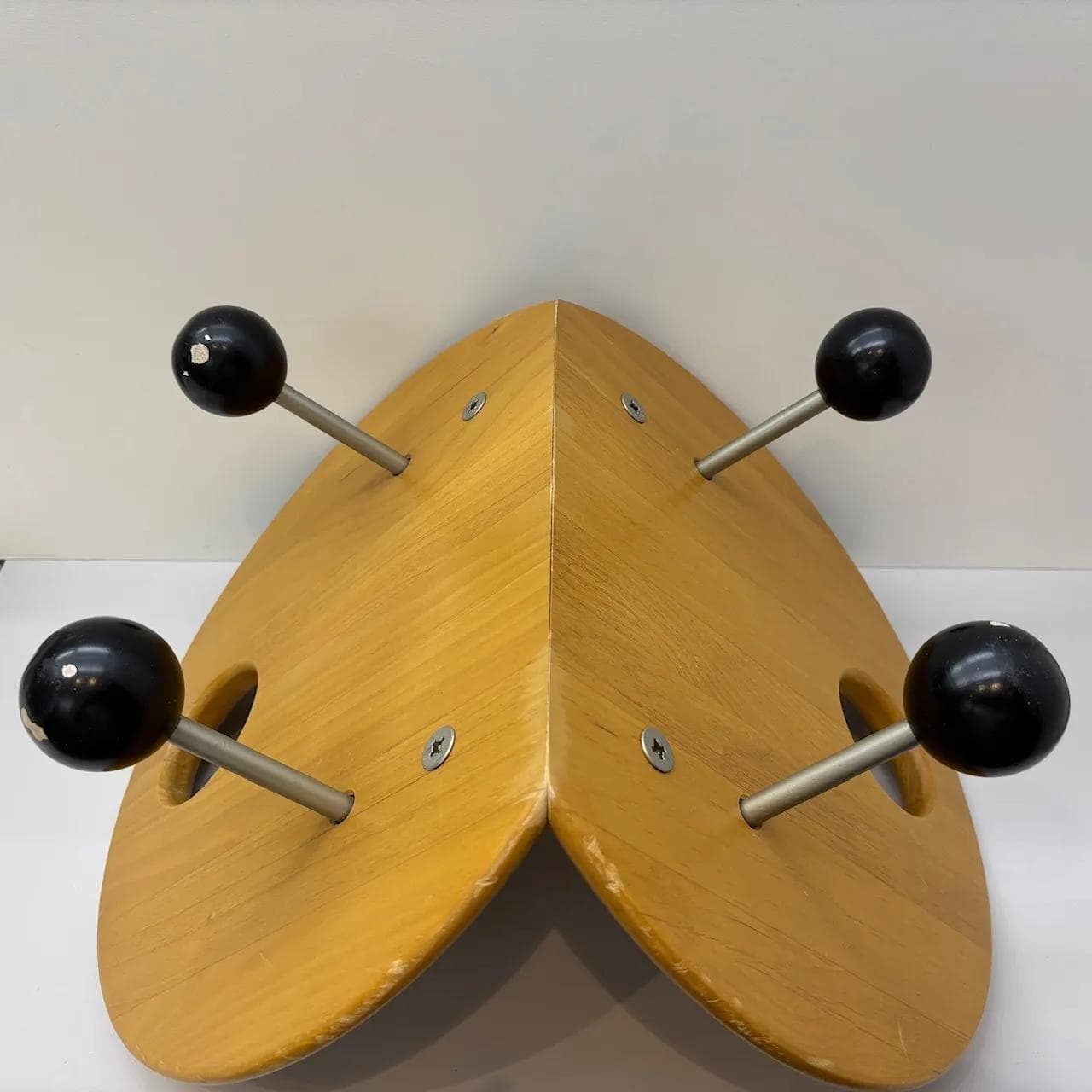 Magazine Rack, yellow alder wood, black beech, Germany, 1980s. - 25445