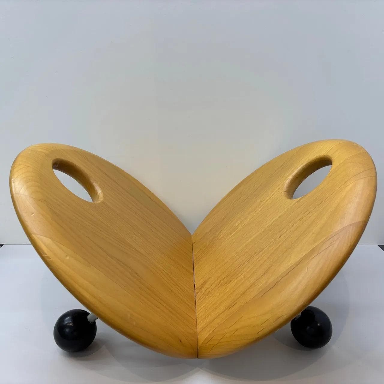 Magazine Rack, yellow alder wood, black beech, Germany, 1980s. - 25444
