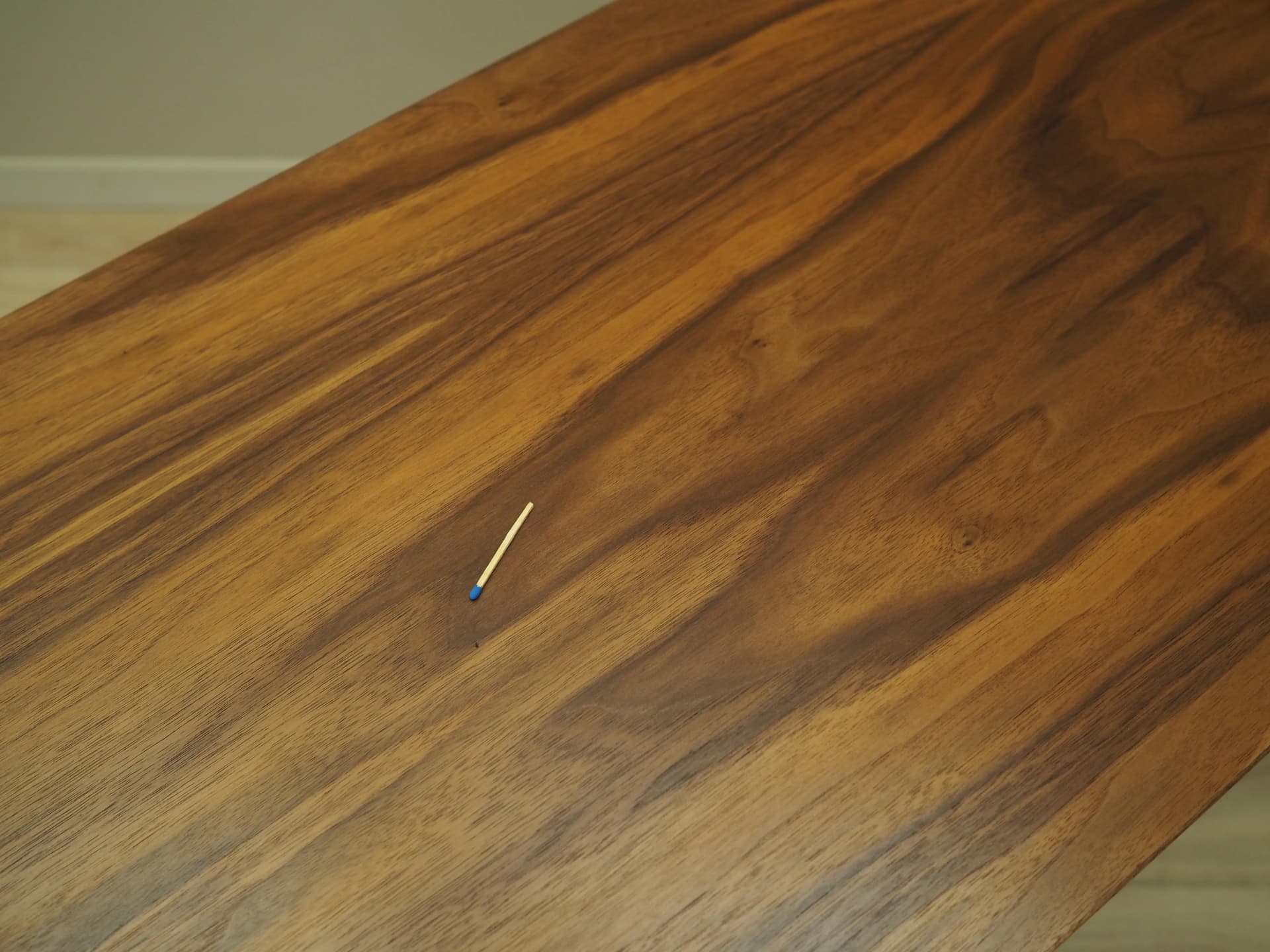 Komoda skandynawska, orzech brązowy, Polska, lata 60. - 25570