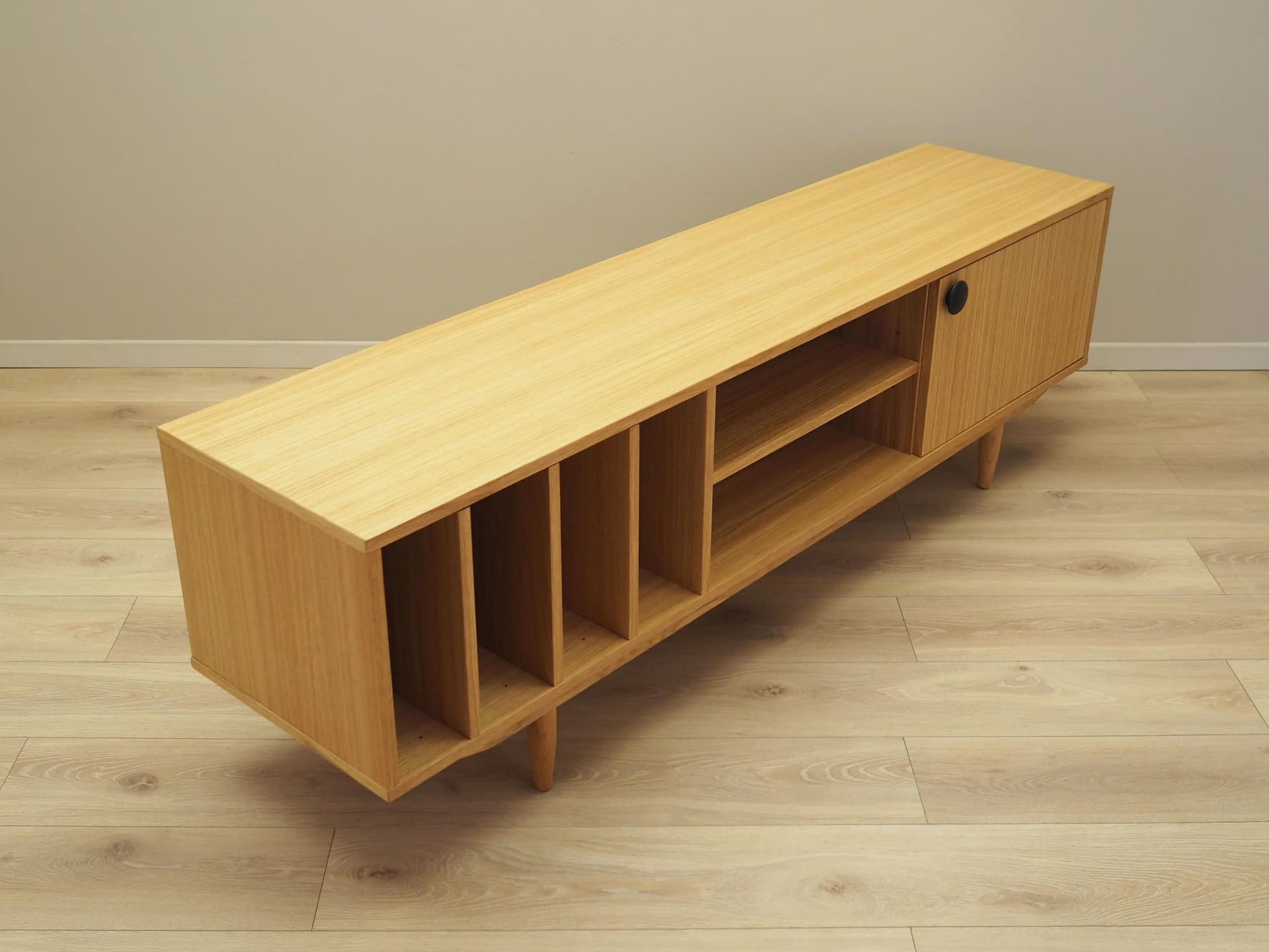 Sideboard, skandynawski, dąb żółty, Polska, lata 60. - 25850