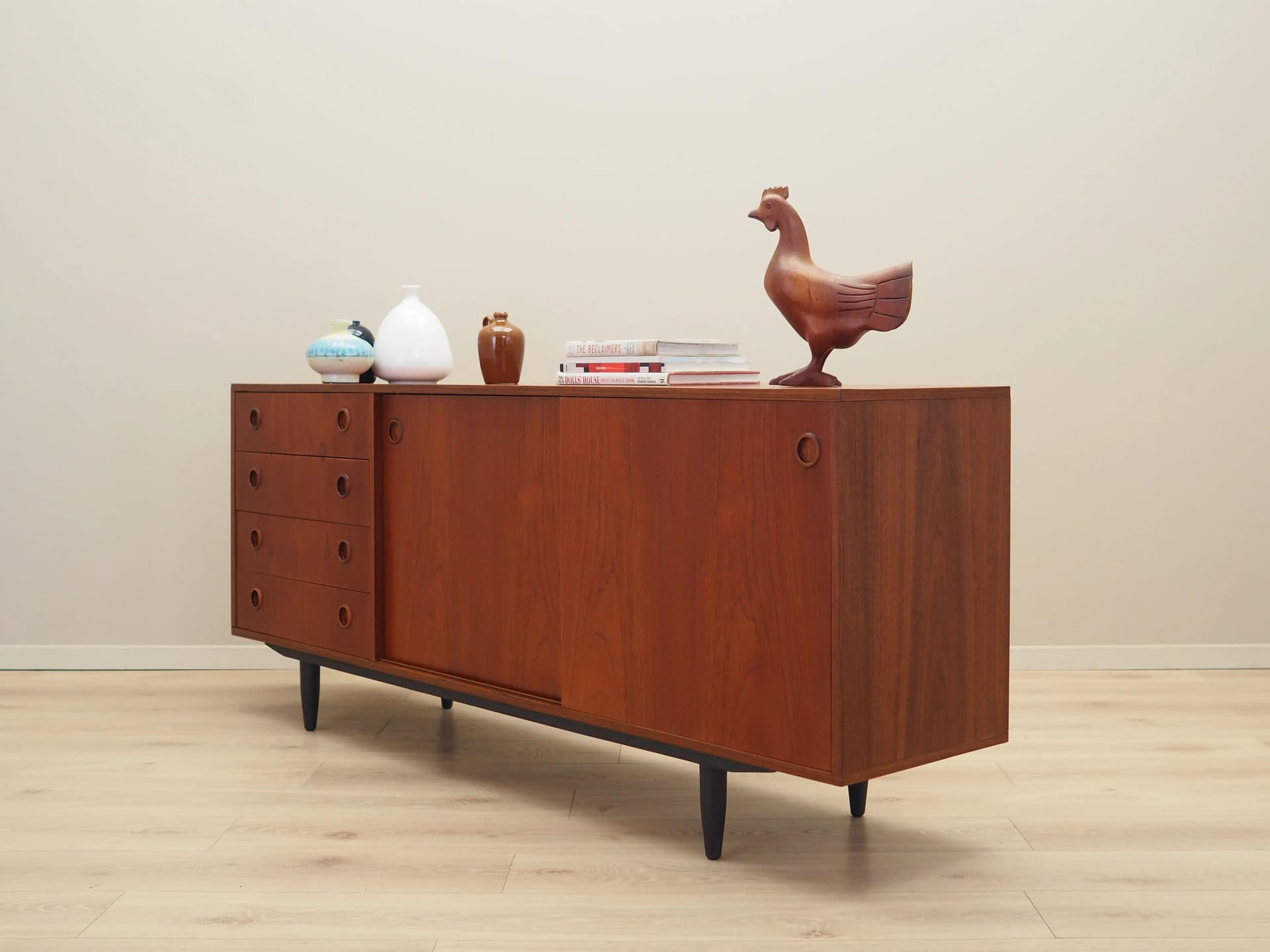 Sideboard, teak pomarańczowy, Dania, lata 70. - 25798