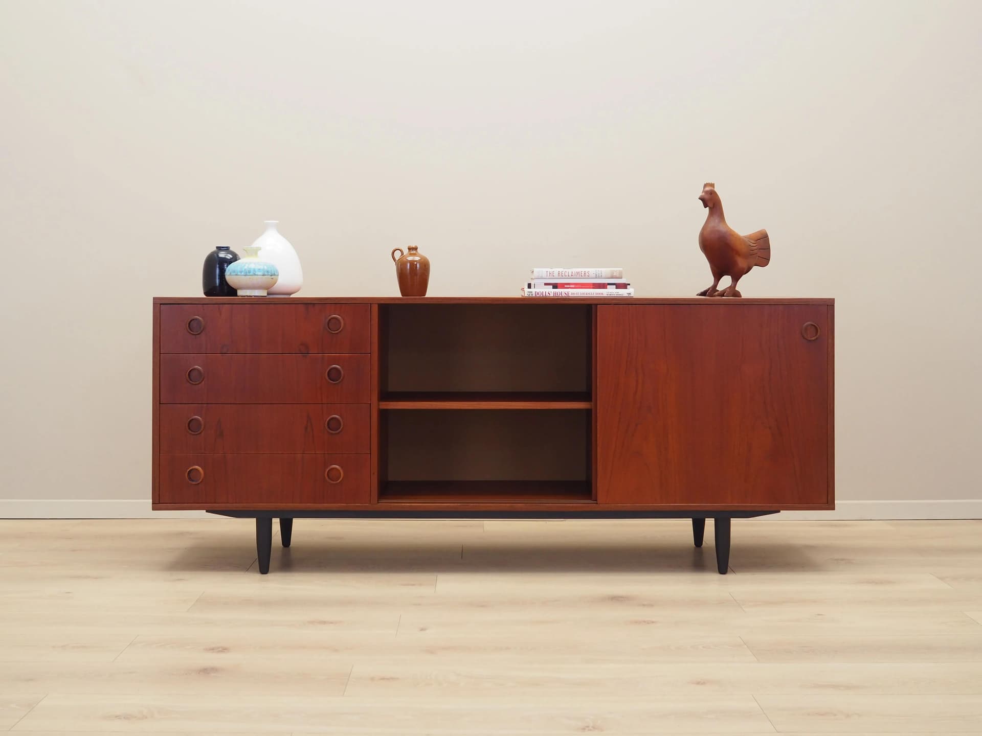 Sideboard, teak pomarańczowy, Dania, lata 70. - 25797