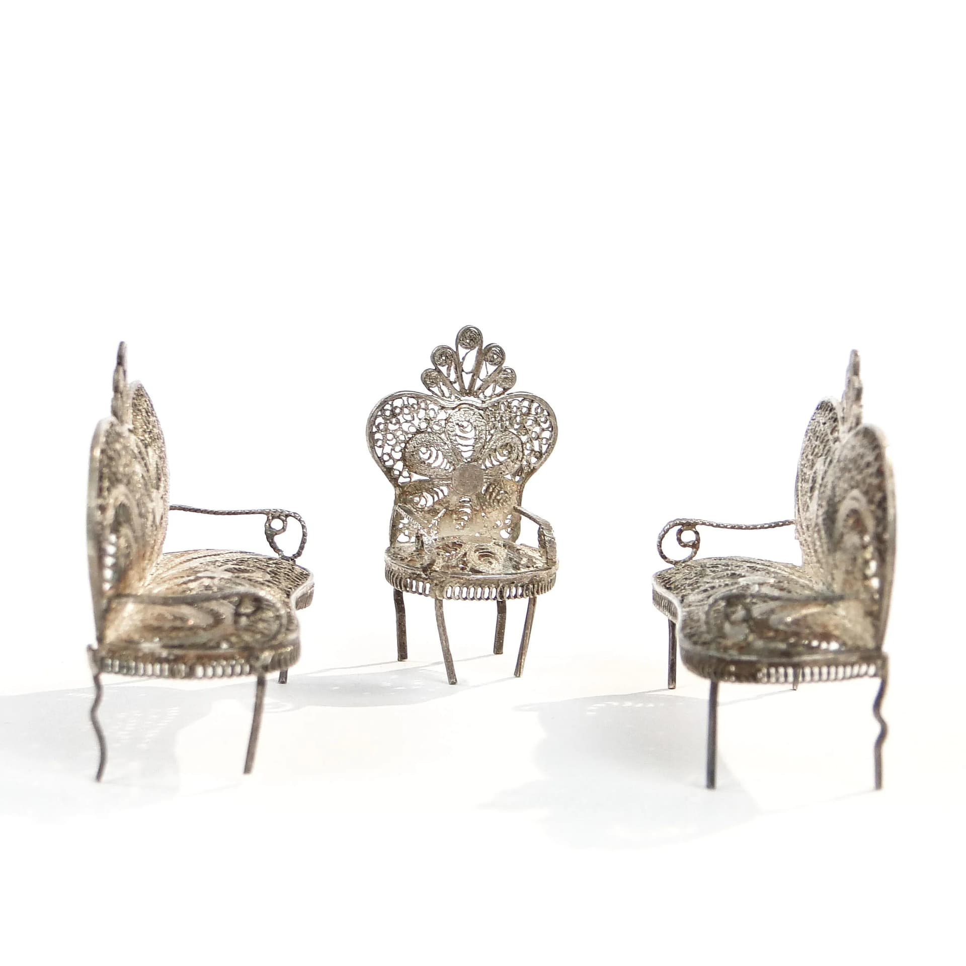 Komplet miniaturowych mebli salonowych, Ludwik Filip, srebro, filigran, Polska, początek XX w. - 26236