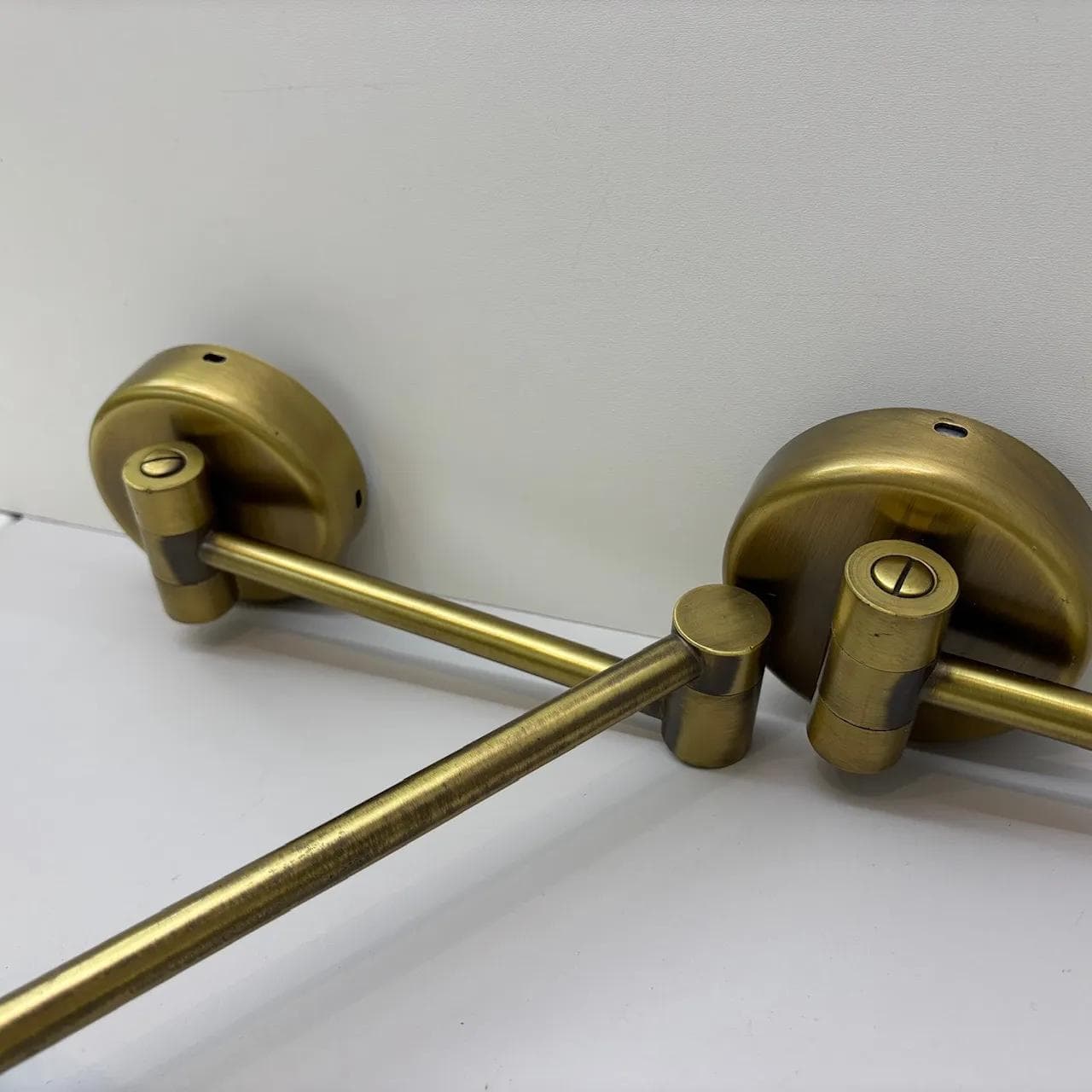 Para kinkietów, mosiądz szczotkowany złoty, metal, Niemcy, lata 70. - 26436