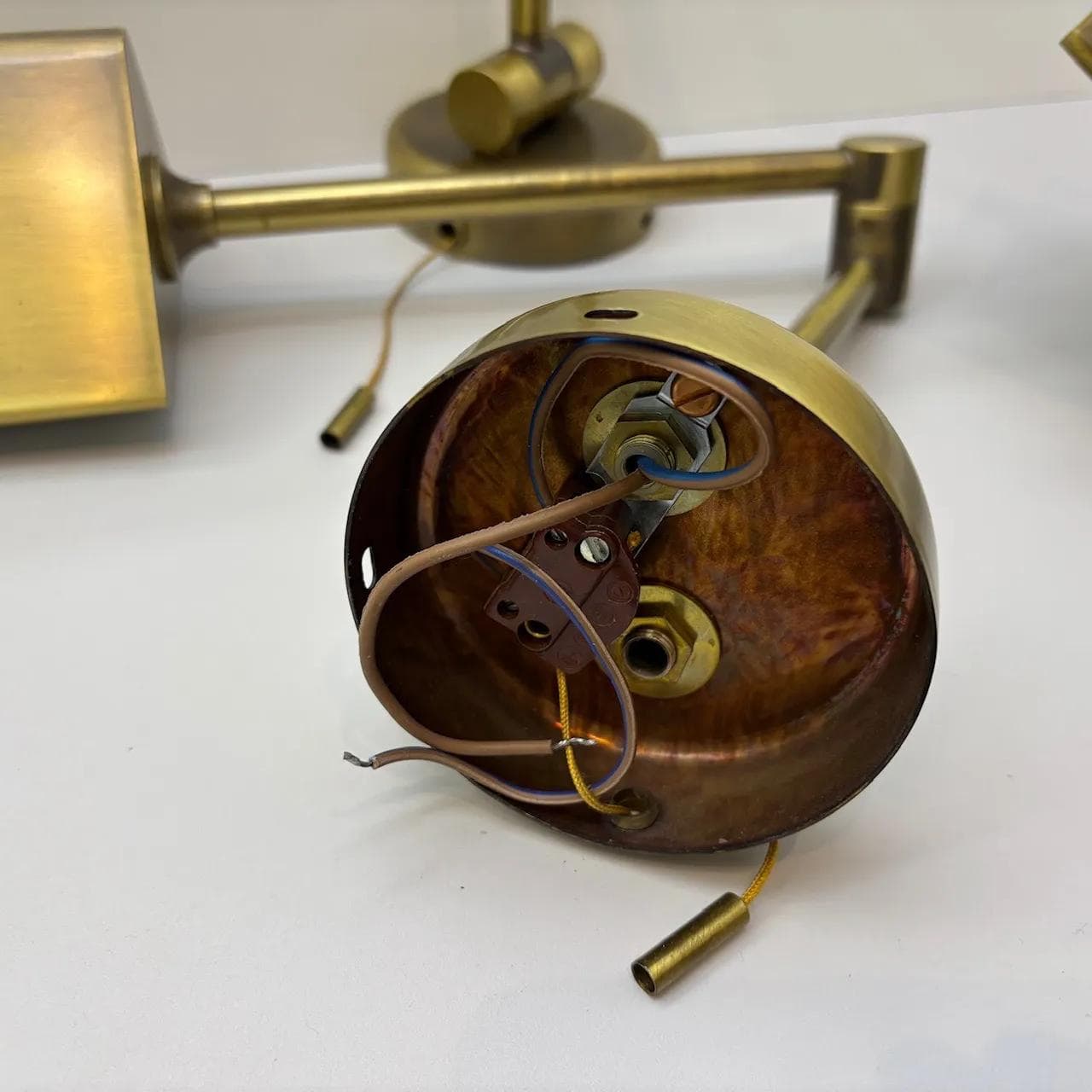 Para kinkietów, mosiądz szczotkowany złoty, metal, Niemcy, lata 70. - 26444