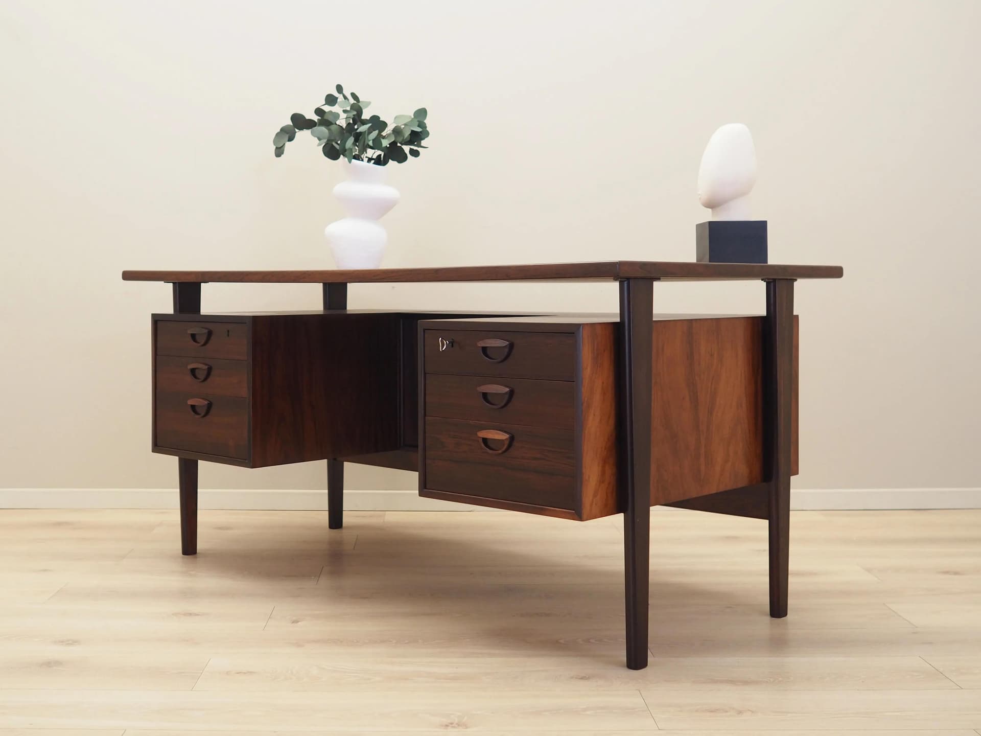 Desk, brown rosewood, by K. Kristiansen, Denmark, 1970s - 26573