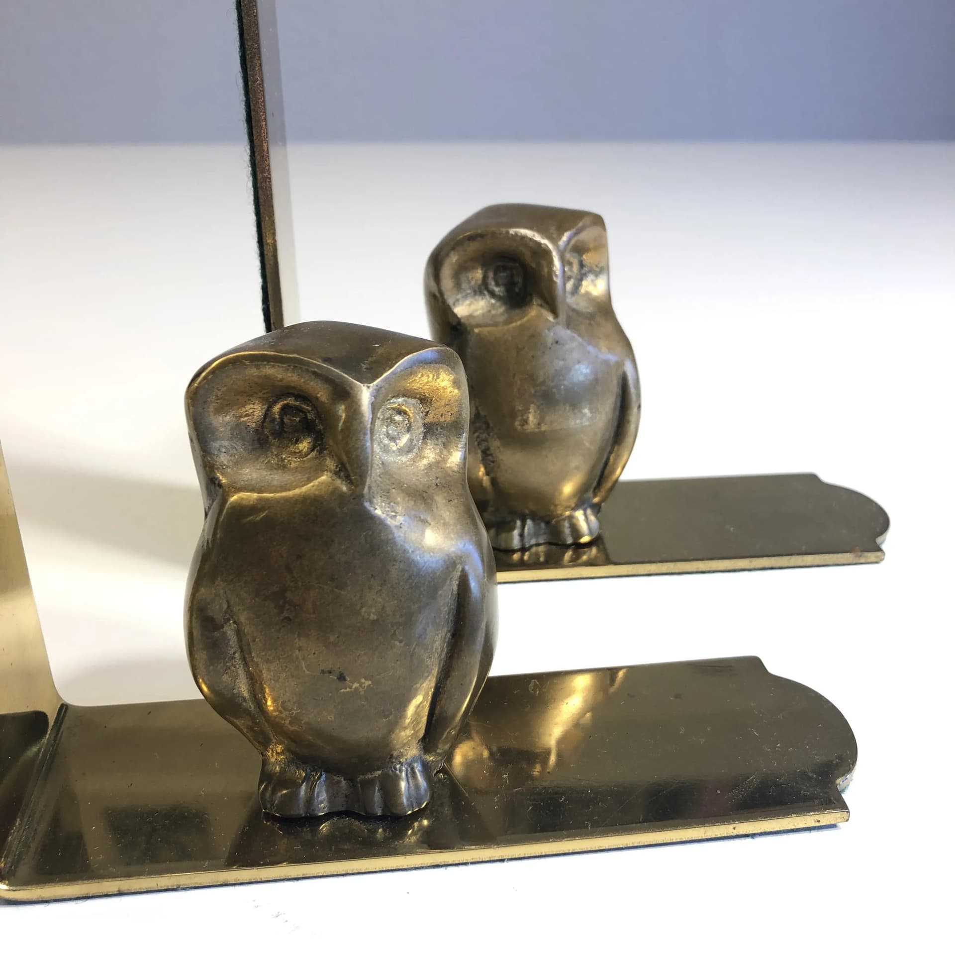 Pair of bookends, golden brass, Germany, 1960s. - 26630