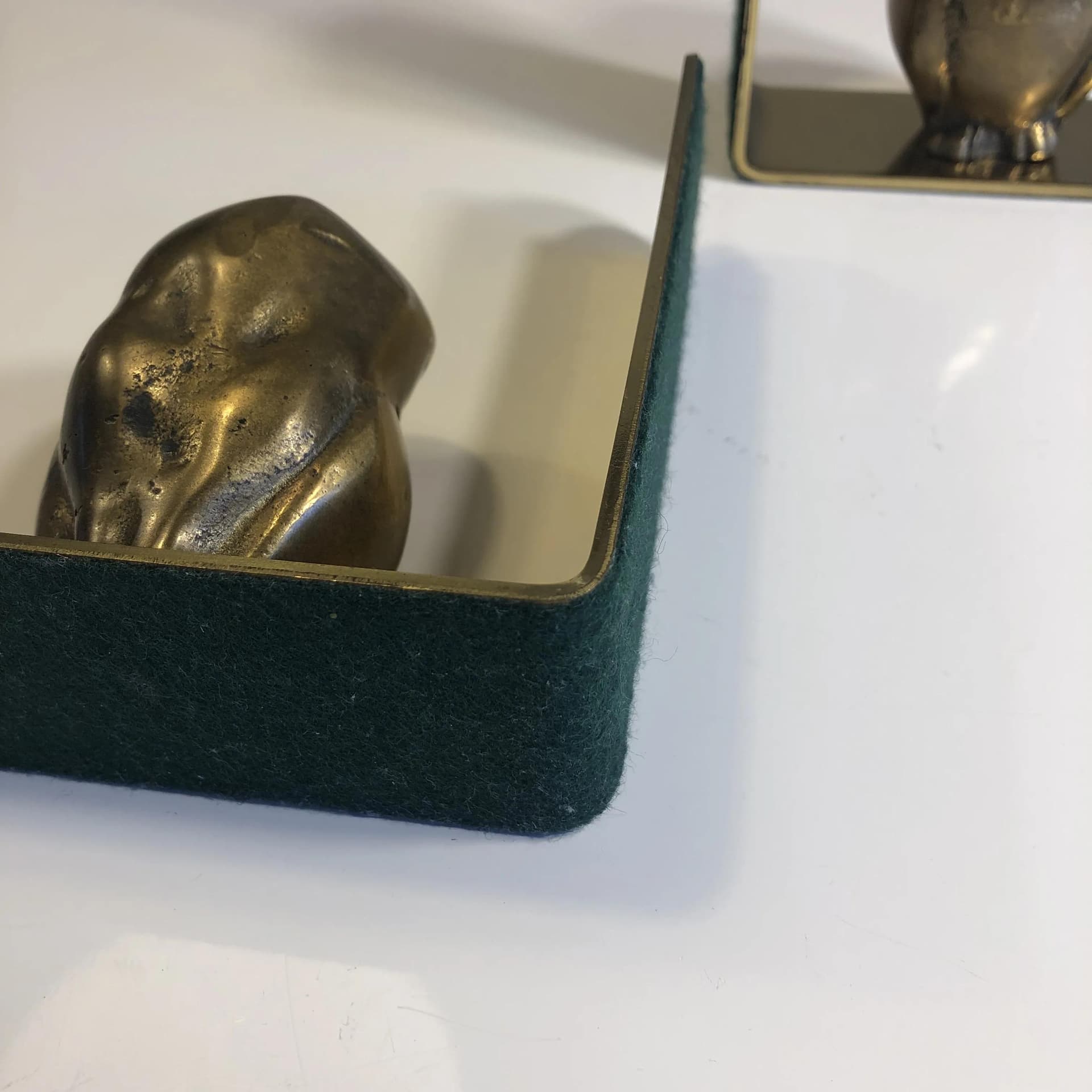 Pair of bookends, golden brass, Germany, 1960s. - 26632