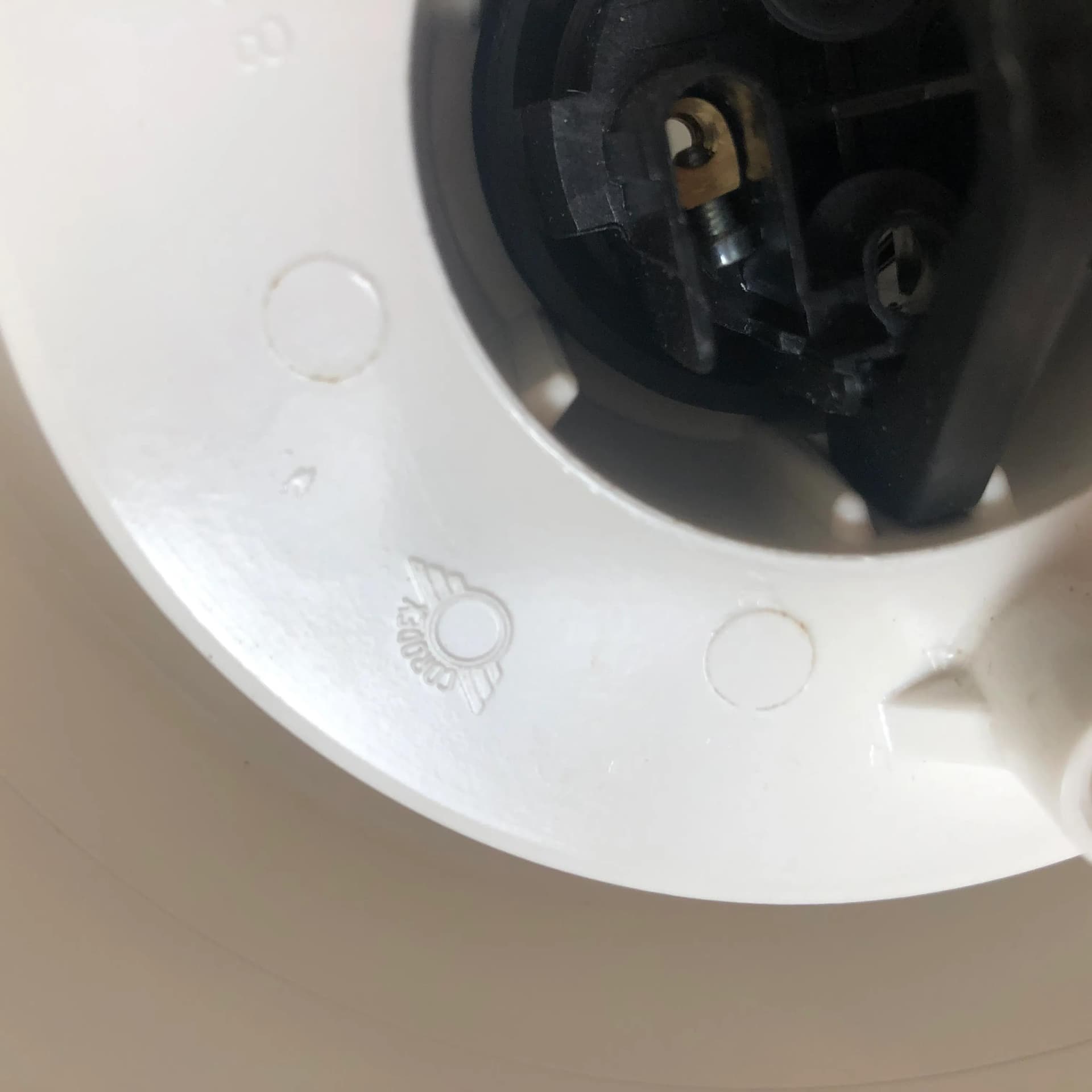 Biały, minimalistyczny kinkiet bakelitowo-szklany, Holandia, lata 90. - 26616