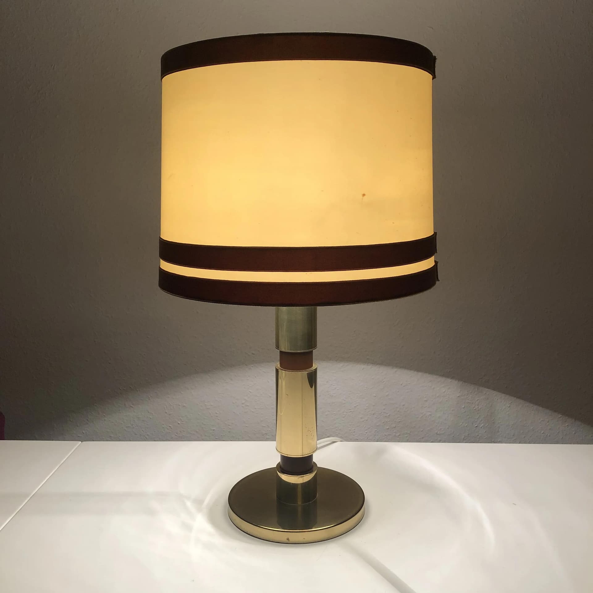 Lampa stołowa, mosiądz złoty, Niemcy, lata 70. - 26979