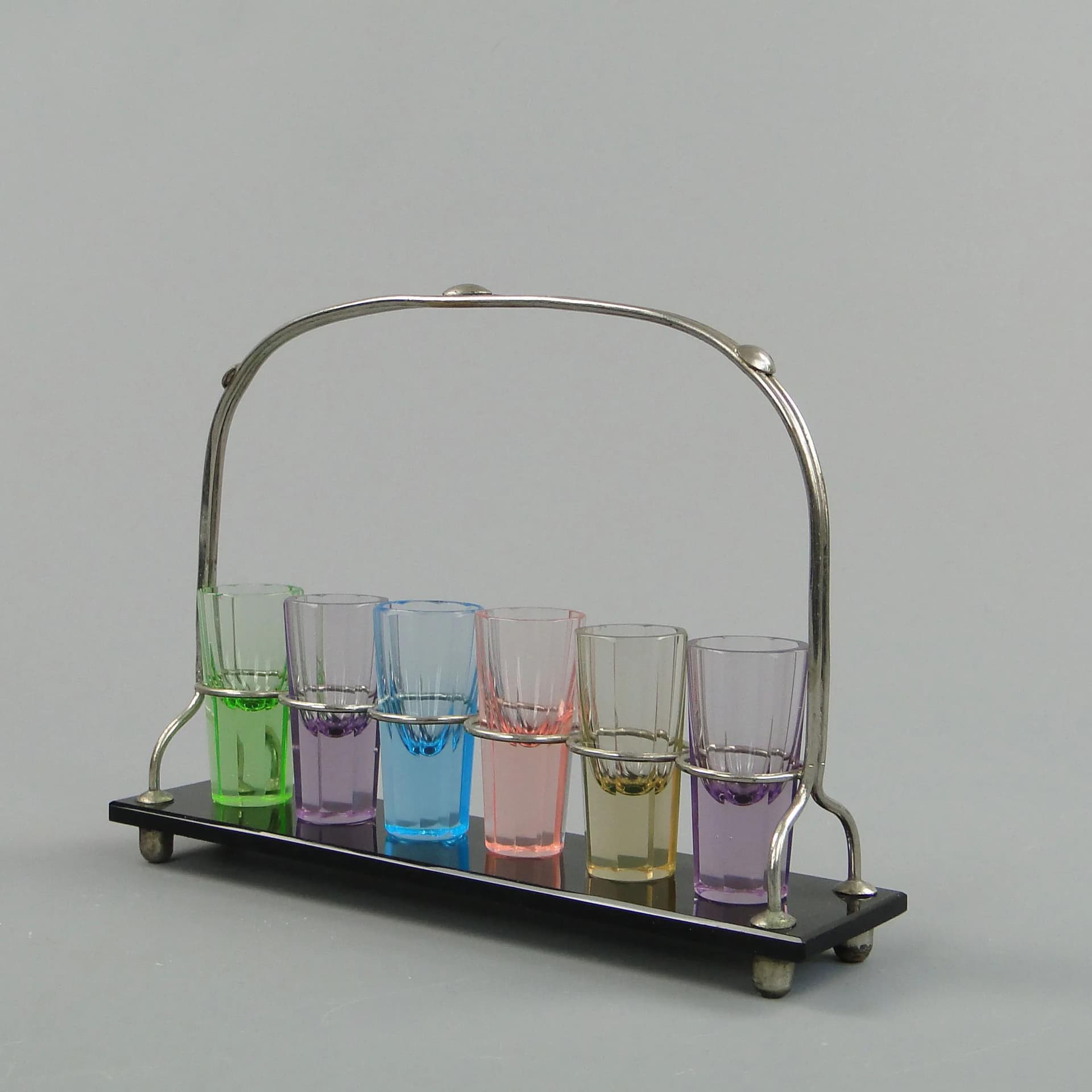 Komplet kieliszków Art Deco, szkło kryształowe wielobarwne, szkło hialitowe czarne, Czechy, lata 20. - 27012