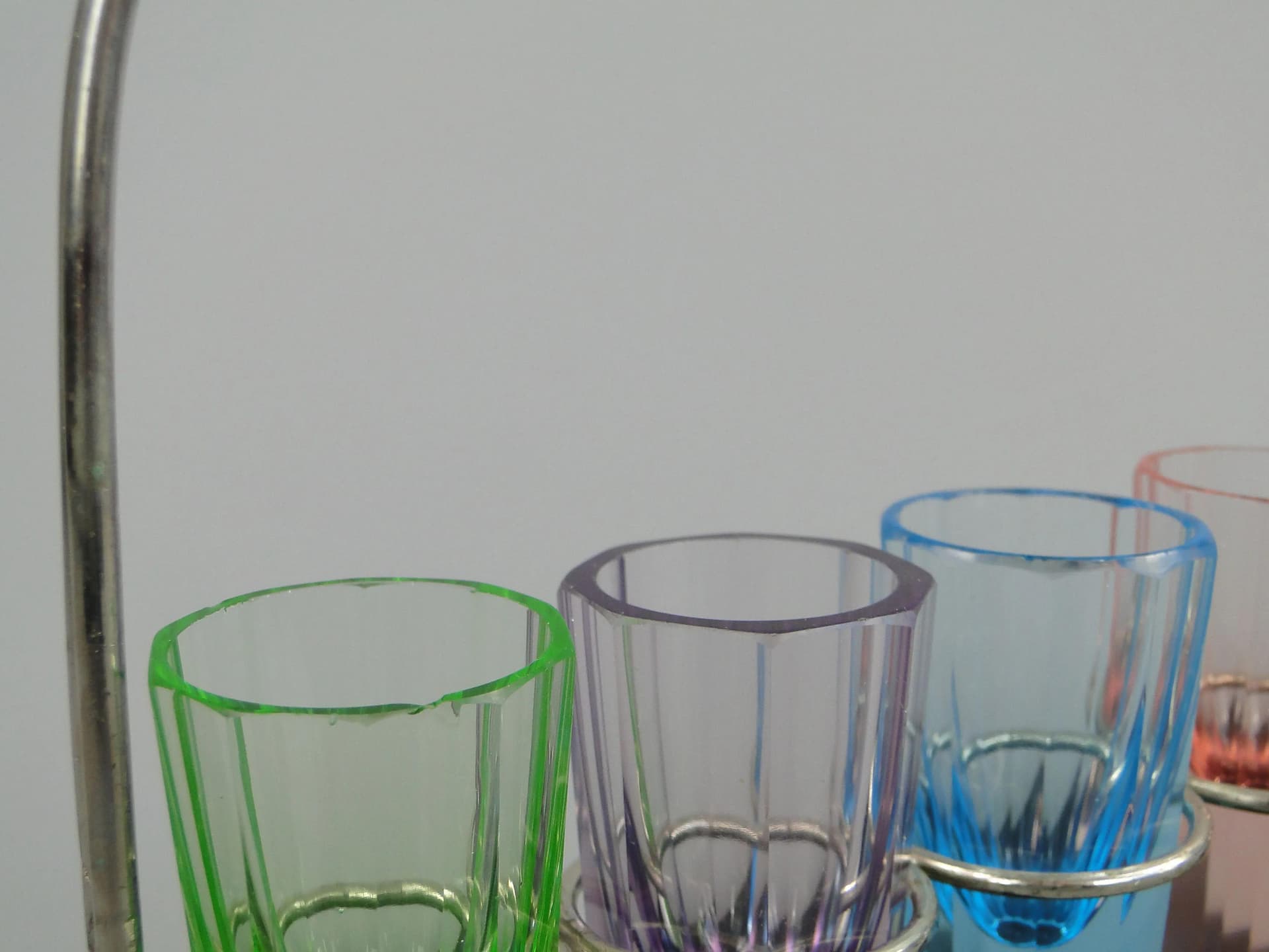 Komplet kieliszków Art Deco, szkło kryształowe wielobarwne, szkło hialitowe czarne, Czechy, lata 20. - 27011