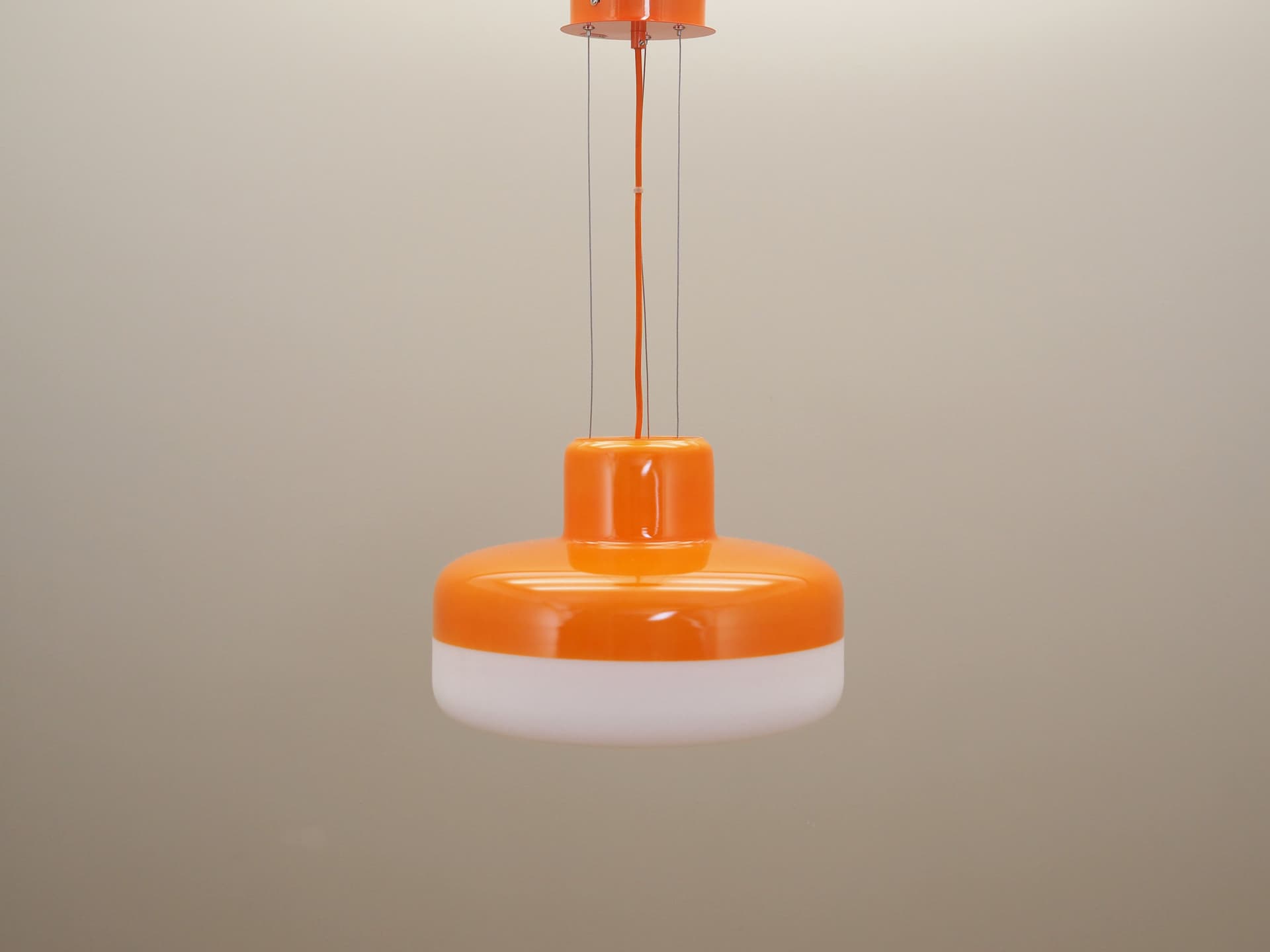 Lampa wisząca, szkło biały pomarańczowy, BoConcept, Dania, lata 2000. - 66155