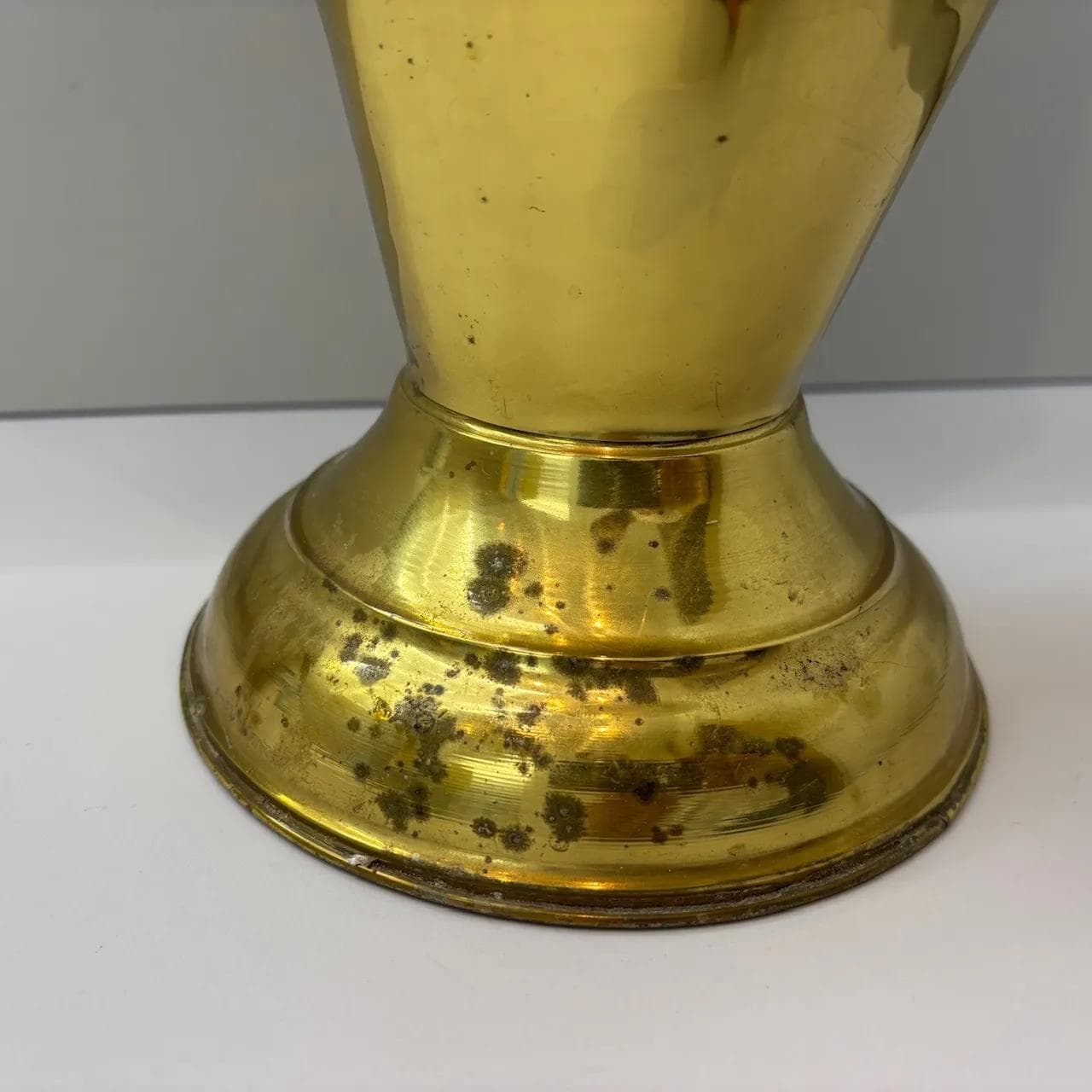 Umbrella stand, golden brass, Germany, 1970s. - 27165