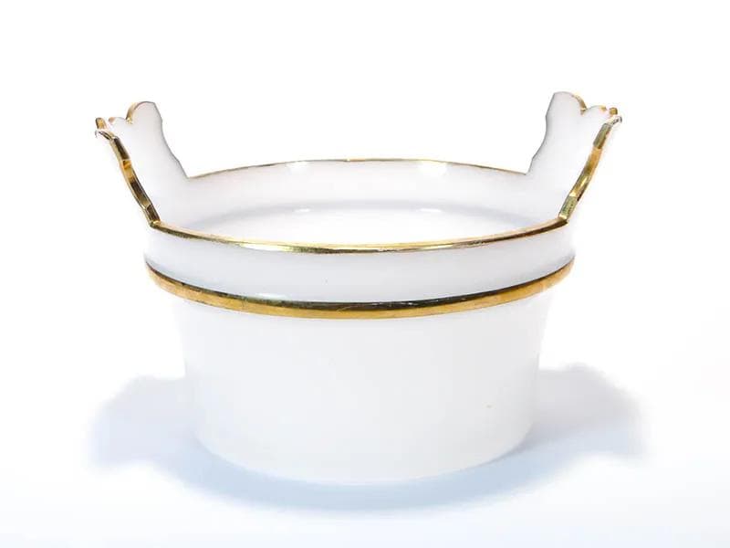 Jardiniere Biedermeier, white opaline glass, Austria, 19th c. - 27220