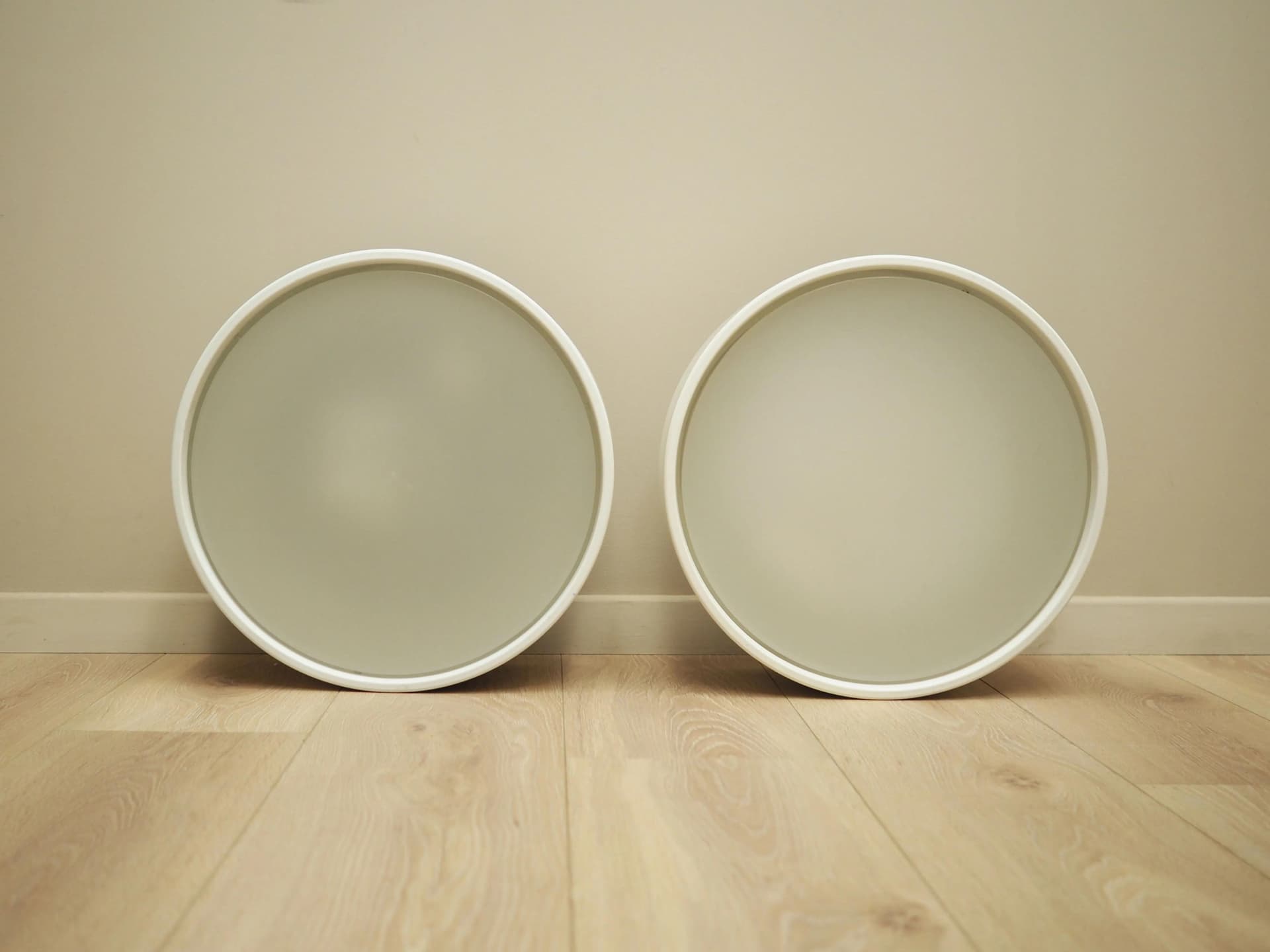 Komplet kinkietów ściennych, biały, metal, Dania, lata 90.