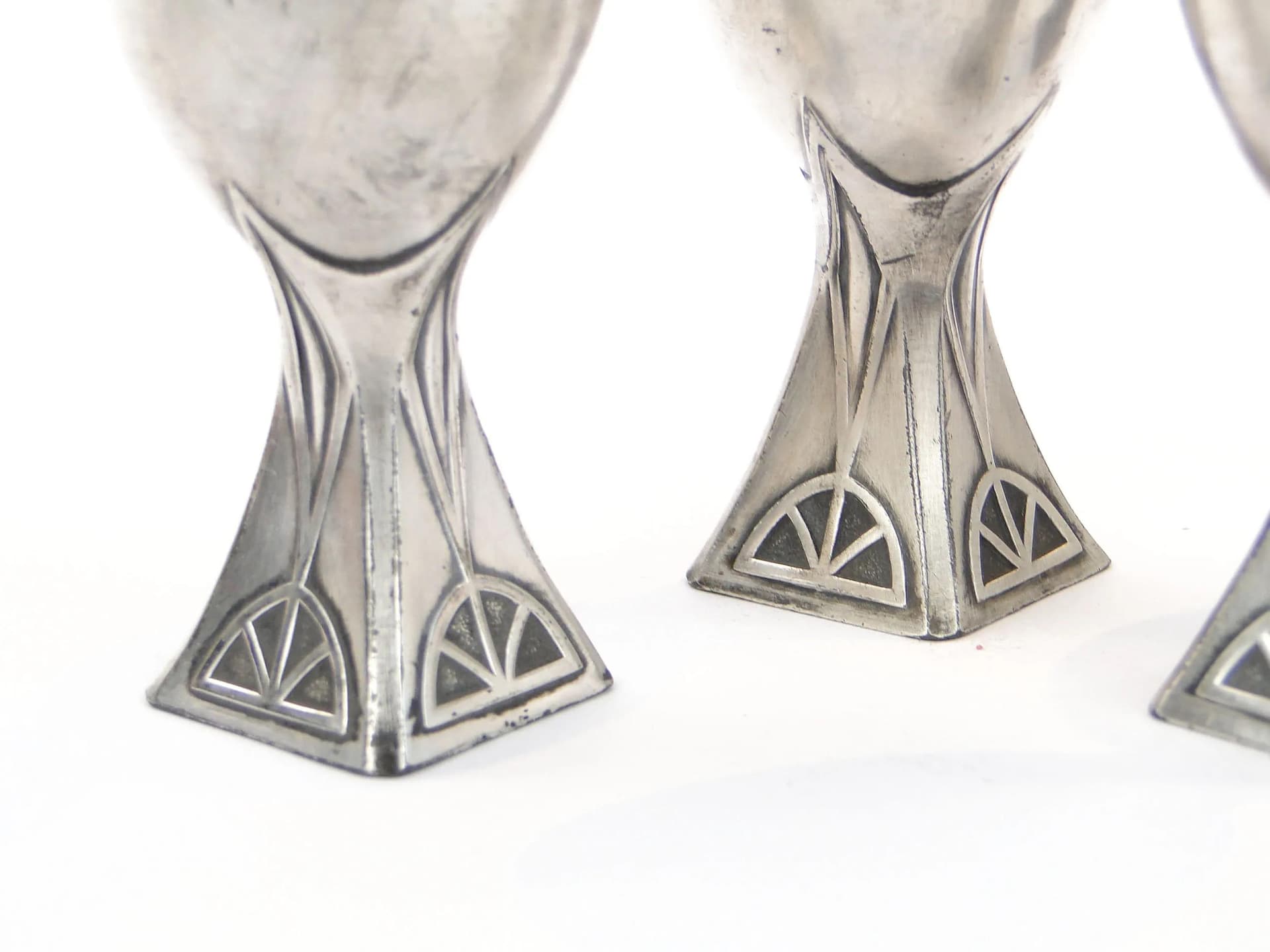 Zestaw czterech kieliszków do jajek, secesja, srebro, WMF, Niemcy, początek XX w. - 27939