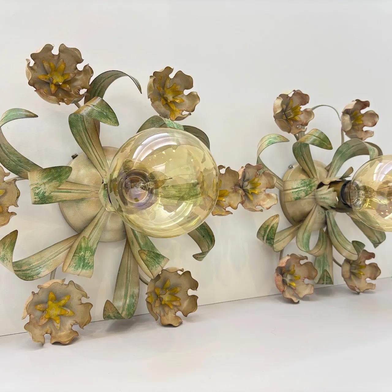 Beżowe, floralne kinkiety ścienne, Honsel Leuchten, Niemcy, lata 80. - 28297