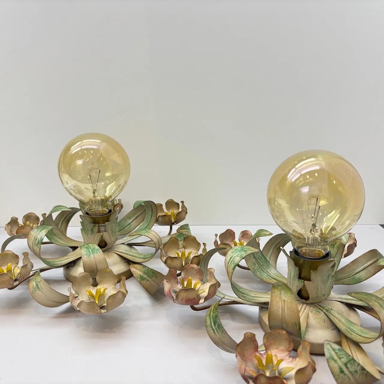 Beżowe, floralne kinkiety ścienne, Honsel Leuchten, Niemcy, lata 80. - 28293