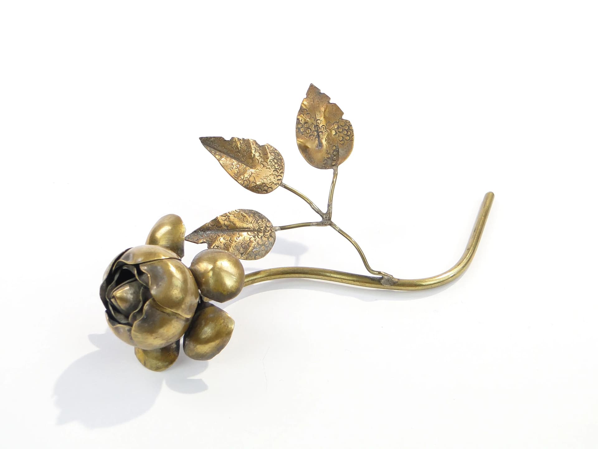 Róża dekoracyjna, secesja, złoty, mosiądz, Polska, lata 20. - 28314