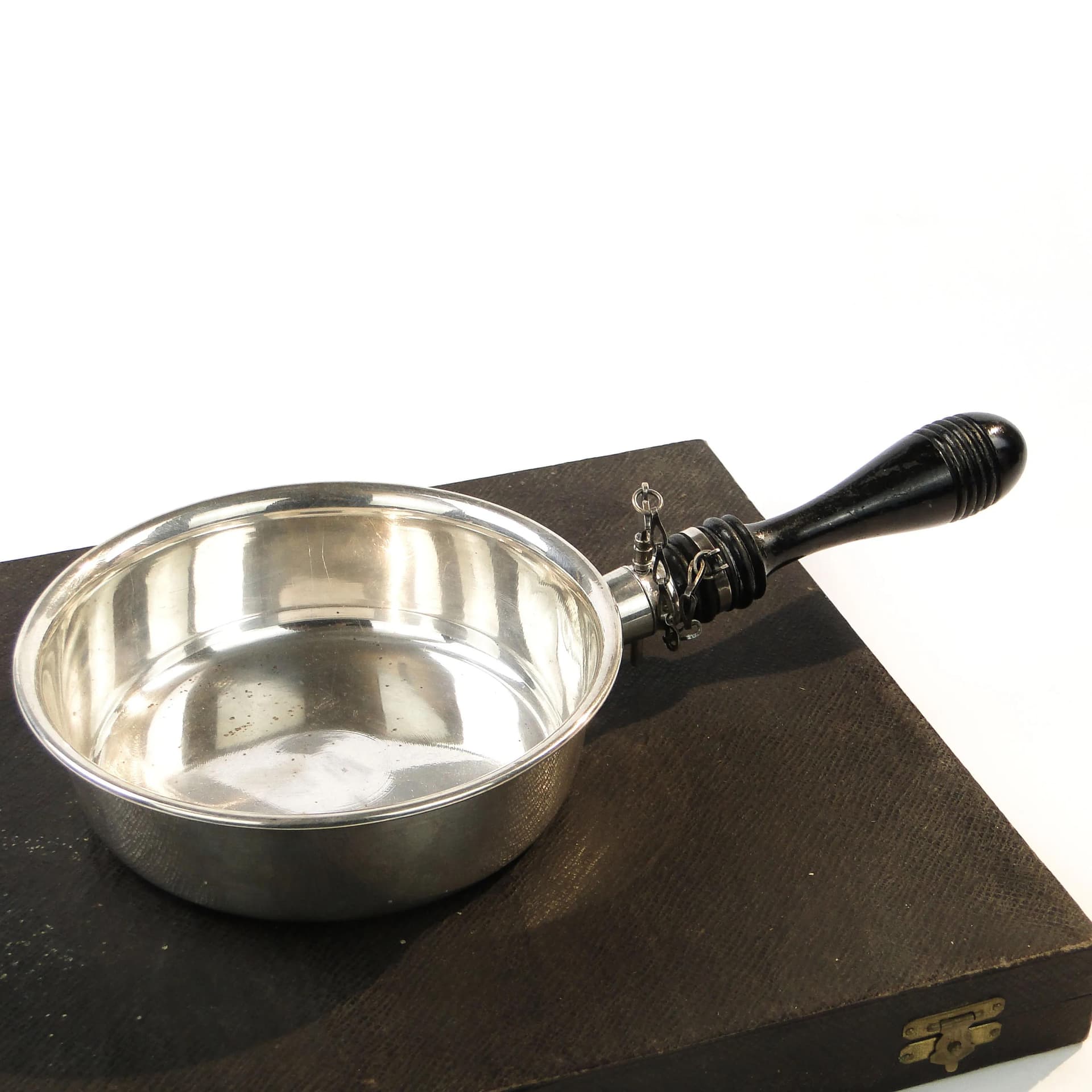 Rondelek do serwowania, srebrny, mosiądz posrebrzany, drewno czarne, Wielka Brytania, lata 20. - 28876