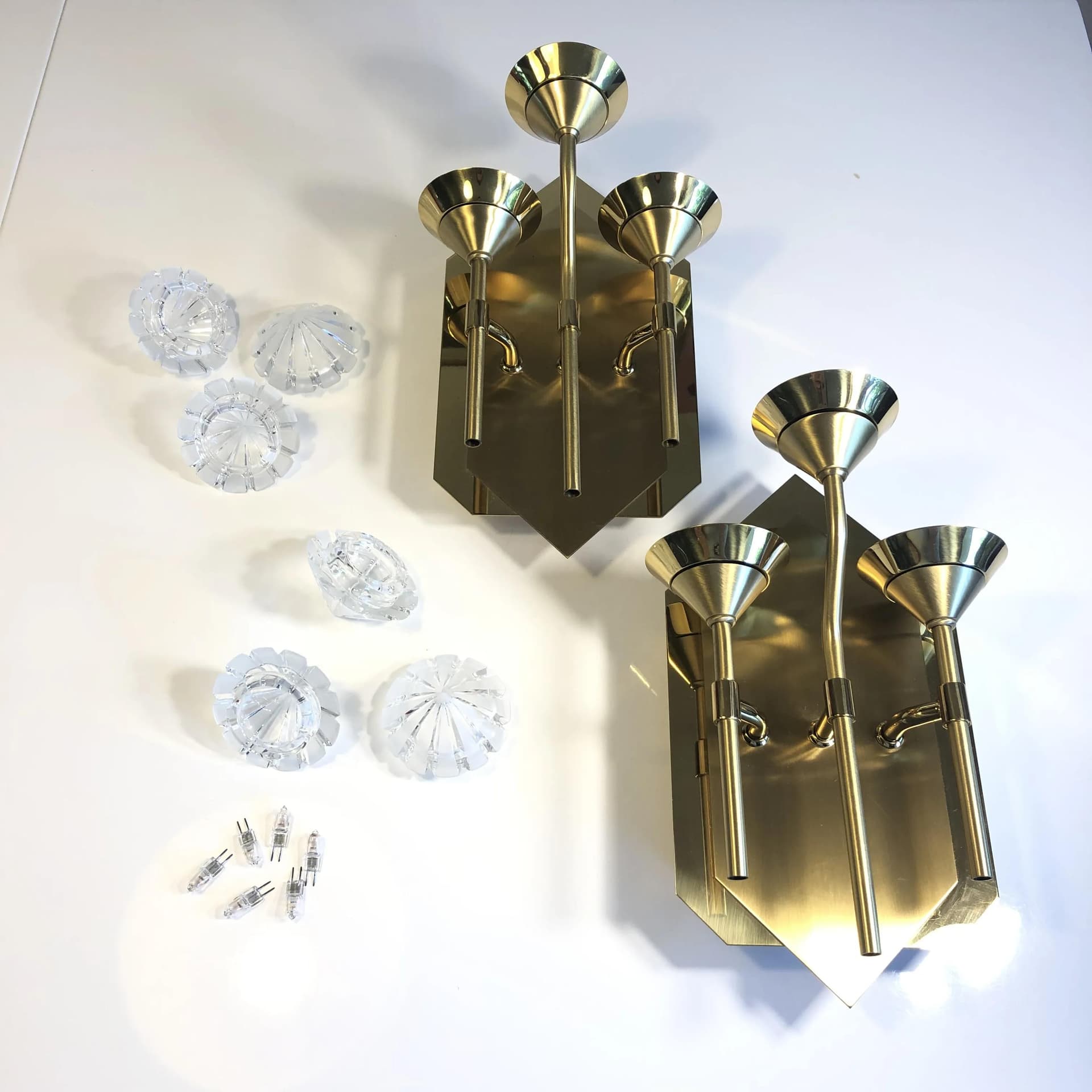 Pair of wall sconces Art Deco, golden brass, N-Leuchten, Germany, 1980s. - 28810